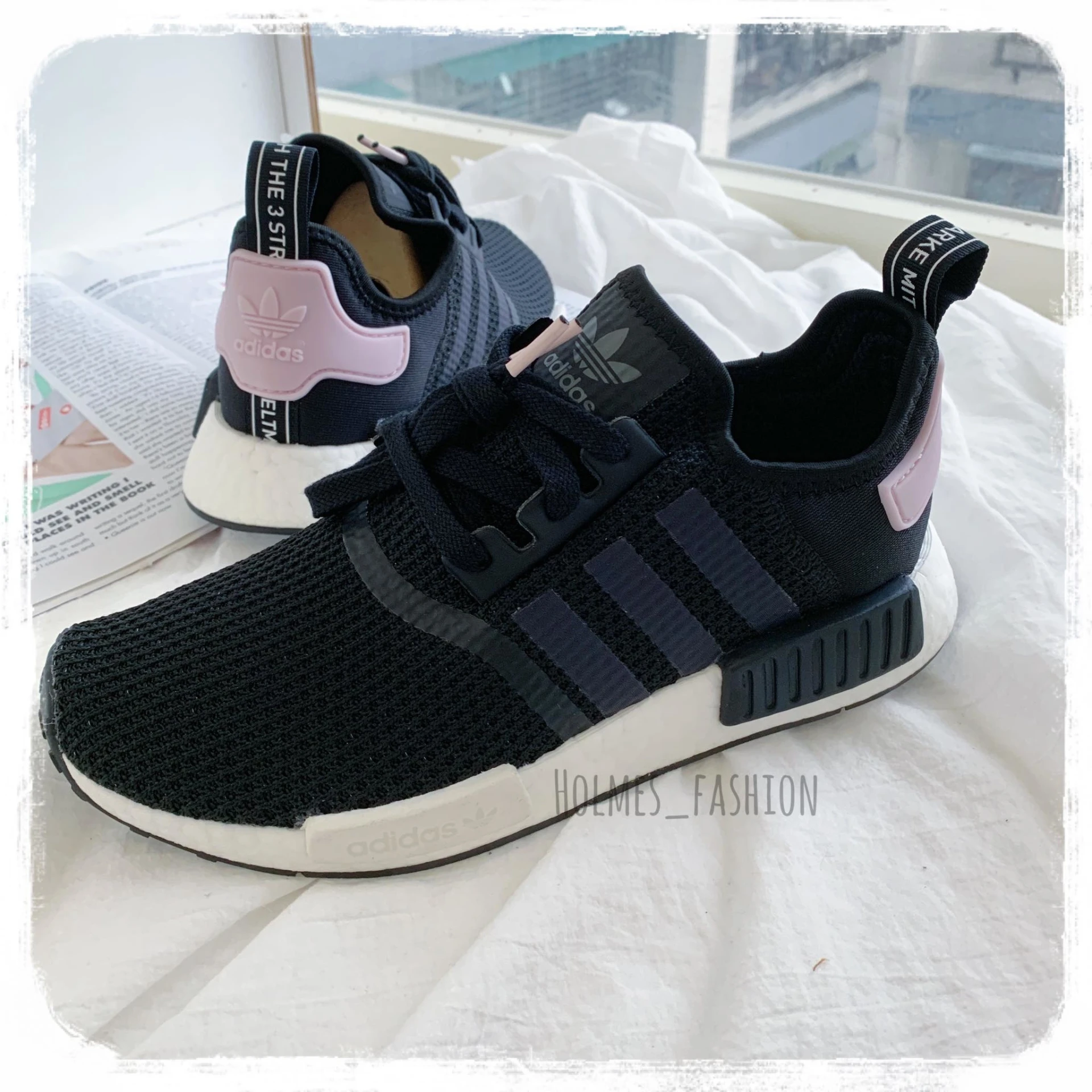ADIDAS NMD_R1 w 黑粉色 B27649