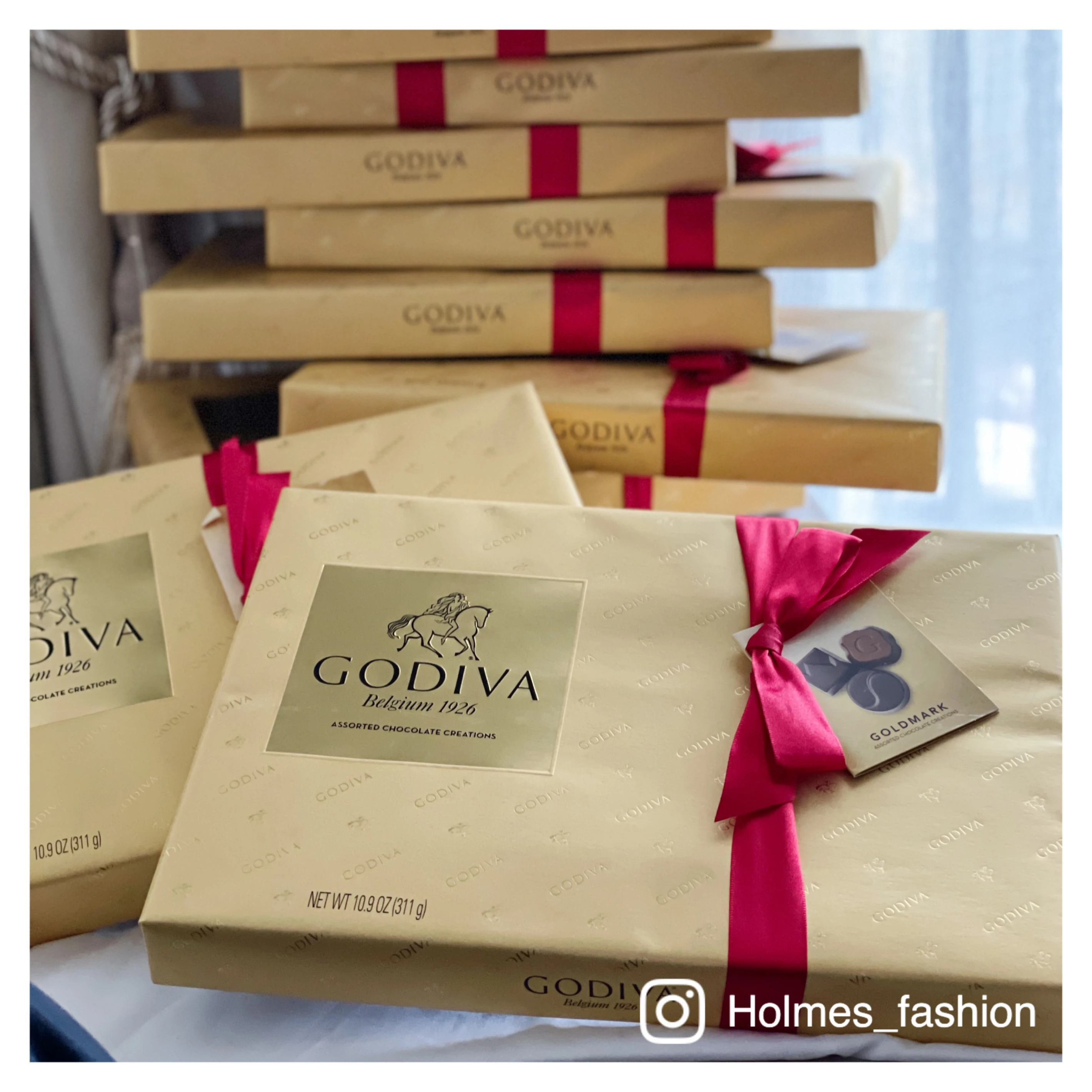 [Holmes]GODIVA 巧克力 27 顆 禮盒