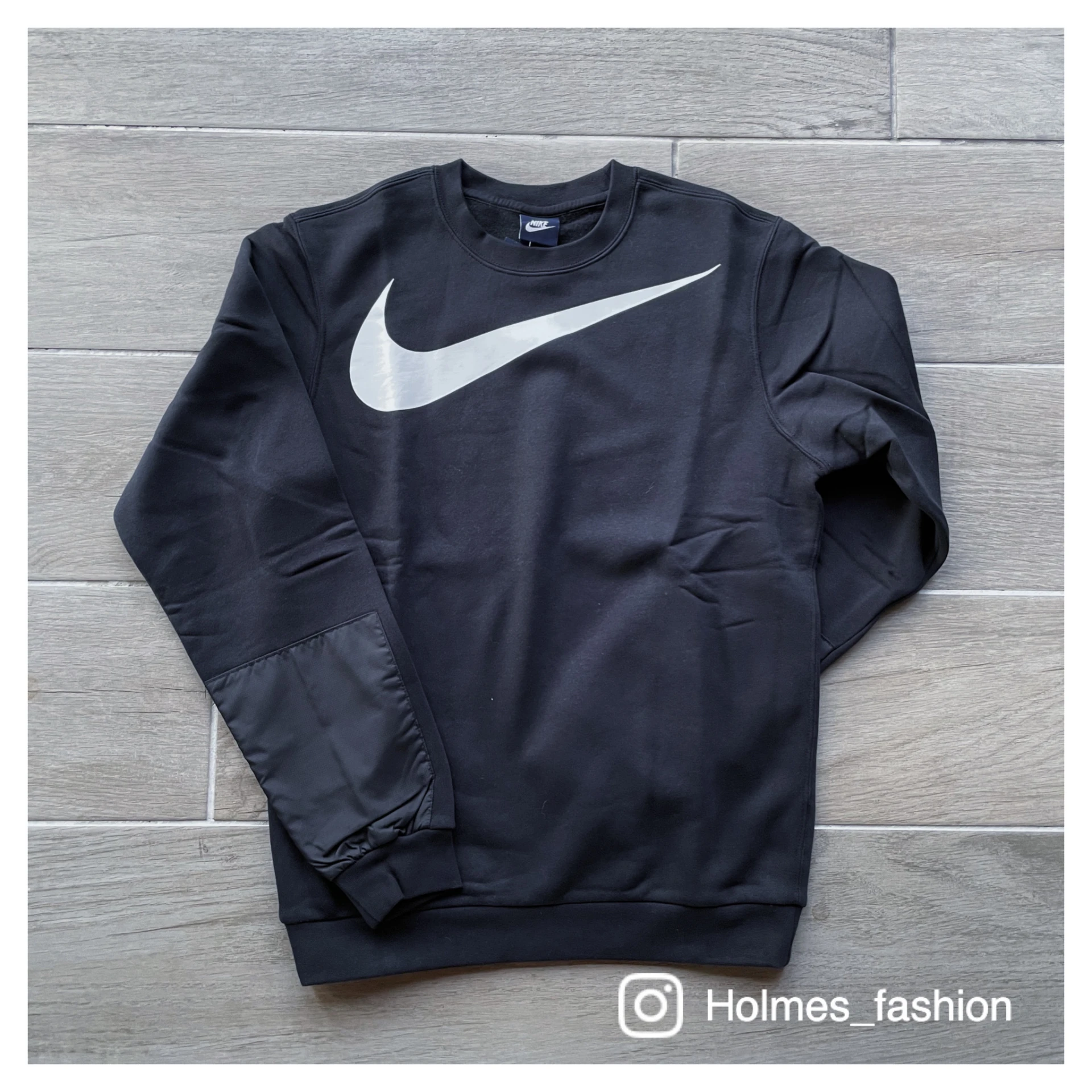 [Holmes]NIKE SWEATSHIRT 黑白 大勾 大學踢 大學衛衣 823106-010