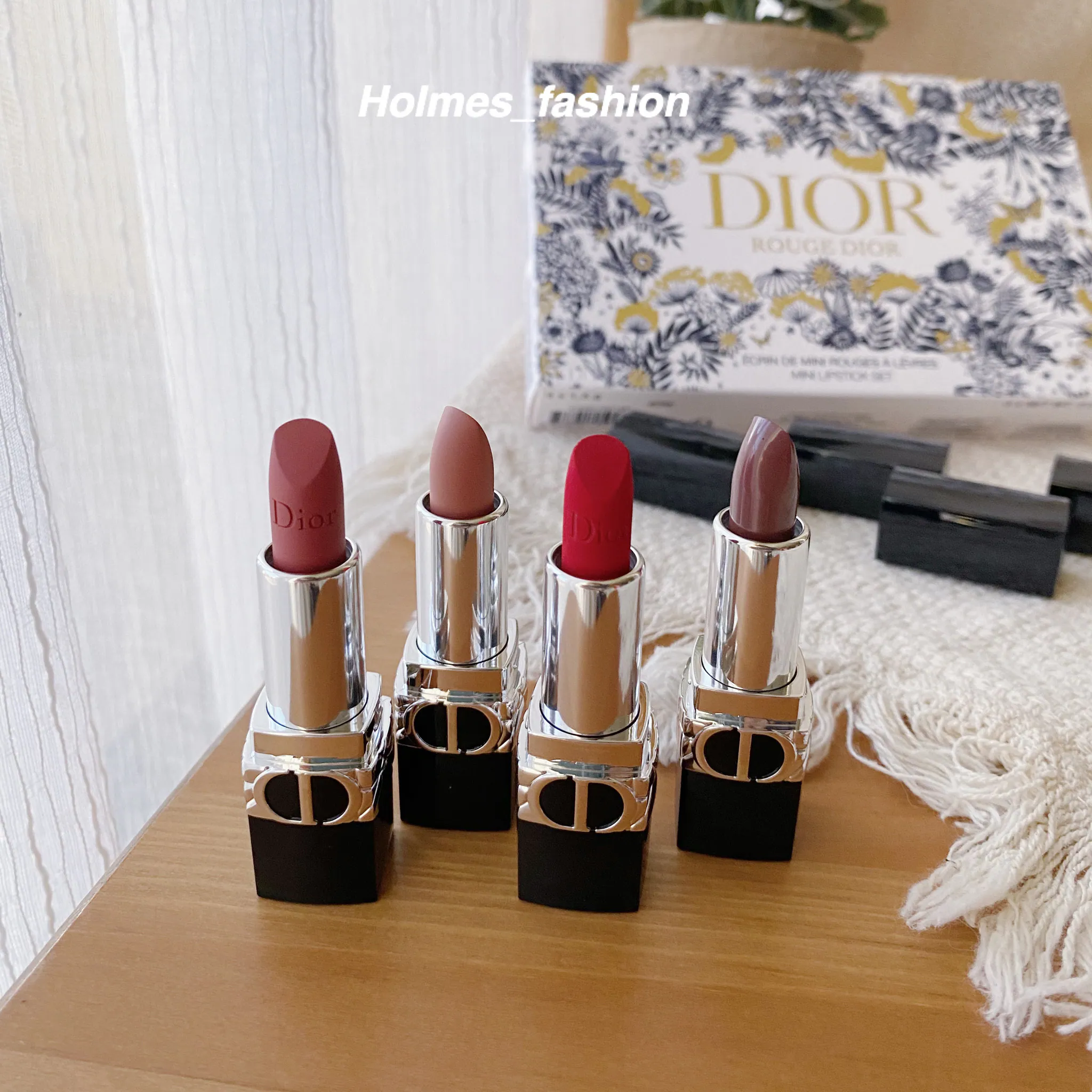 [Holmes]DIOR 迪奧 2021 聖誕迷你唇膏禮盒組 (15.G*4)