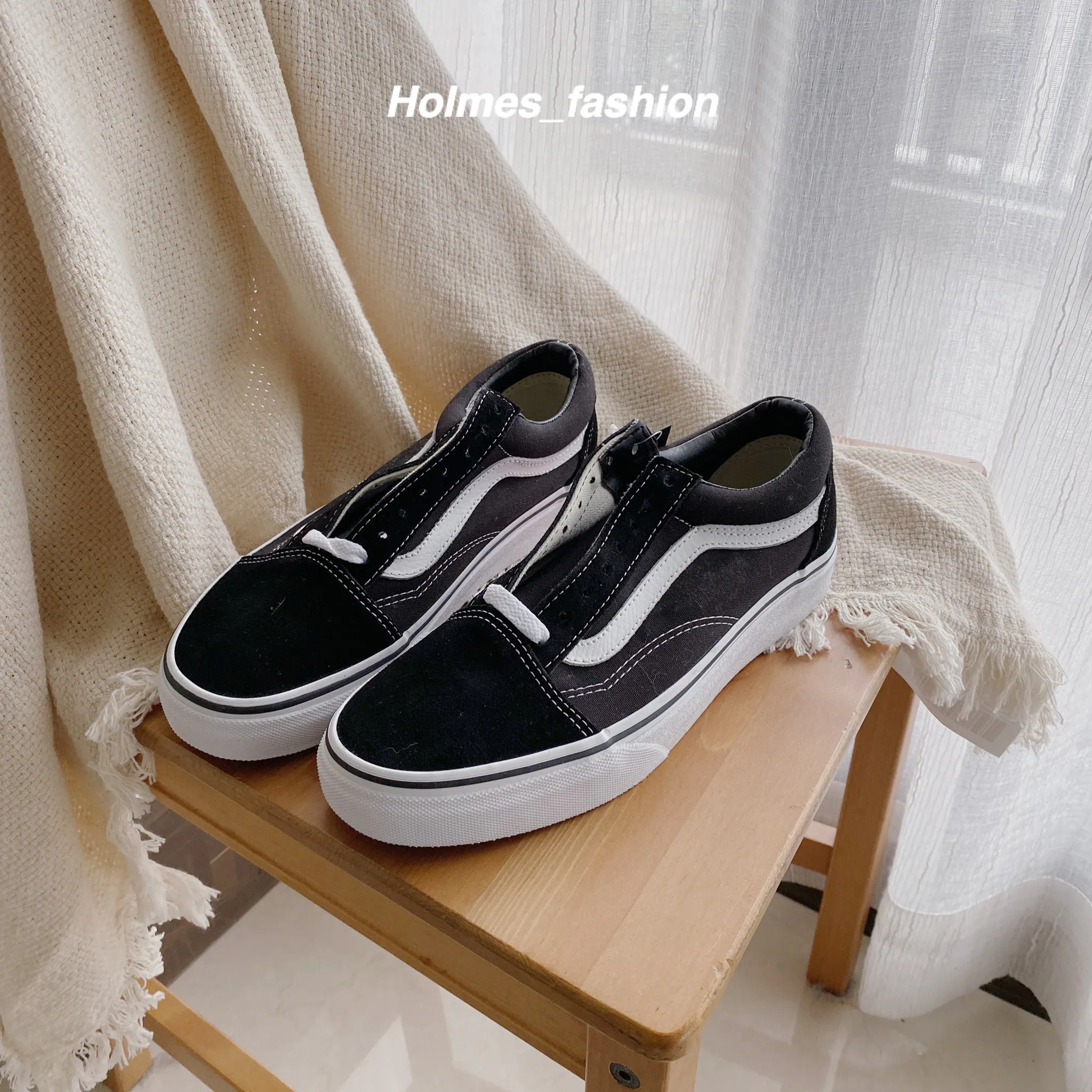 [Holmes]VANS OLD SKOOL BLACK WHITE 黑白 經典款 帆布鞋