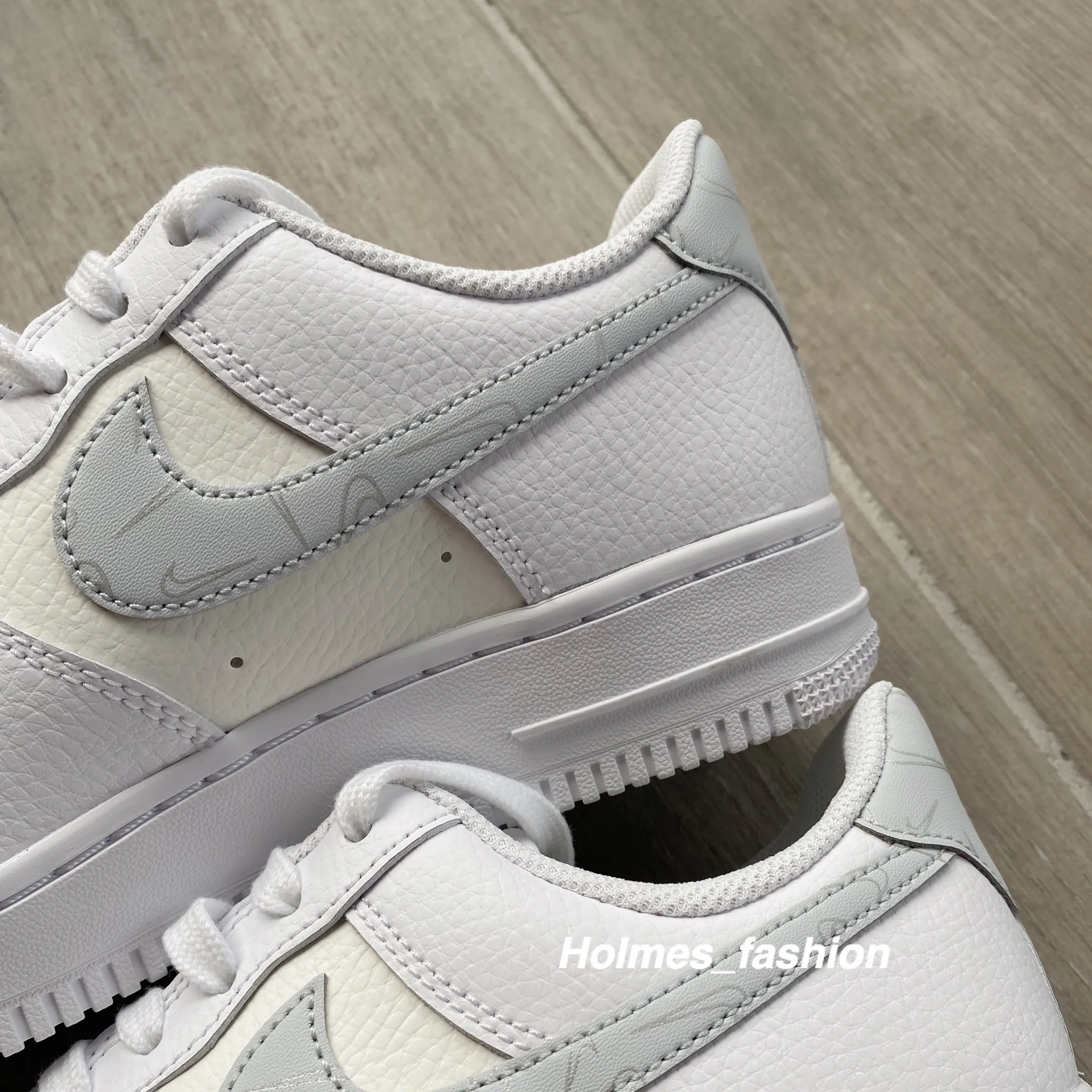[Holmes]NIKE AIR FORCE 1 國外限定款 反光小勾勾款 DV2237-100