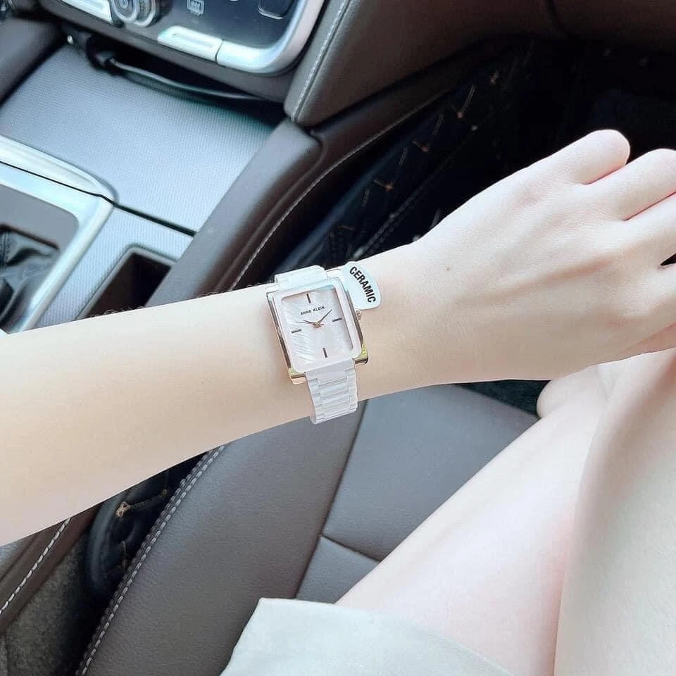 [Holmes]Anne Klein 裸粉方錶 預購