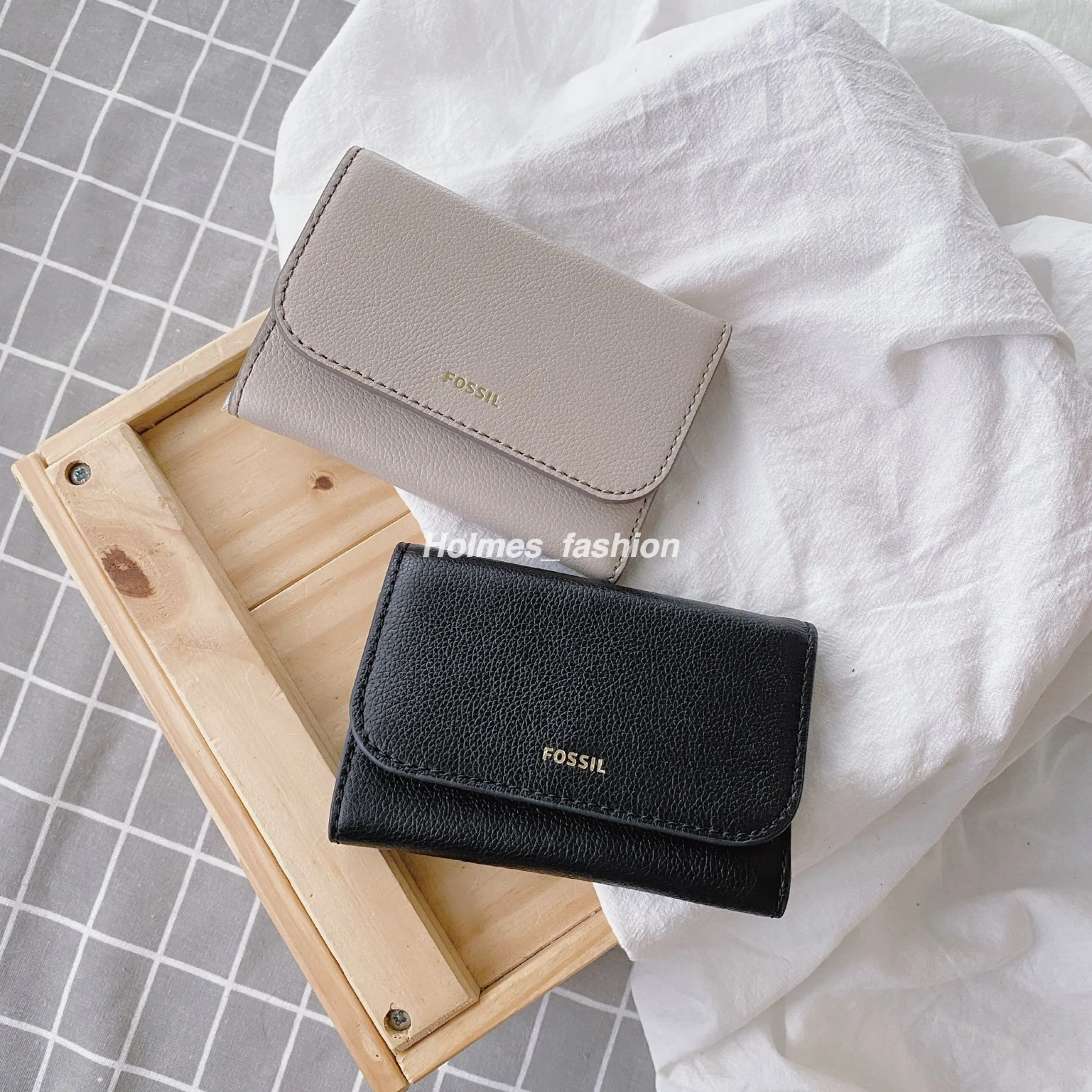 [Holmes]Fossil Wallet 真皮 三折 短夾 黑色 / 奶灰色