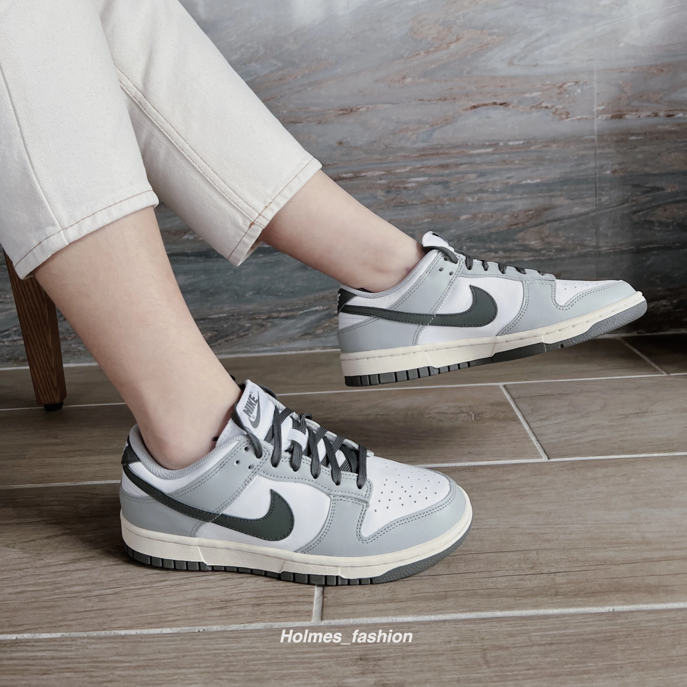 [Holmes]Nike Dunk Low  Light Smoke Grey W 芝麻牛奶 煙灰白 DD1503-117