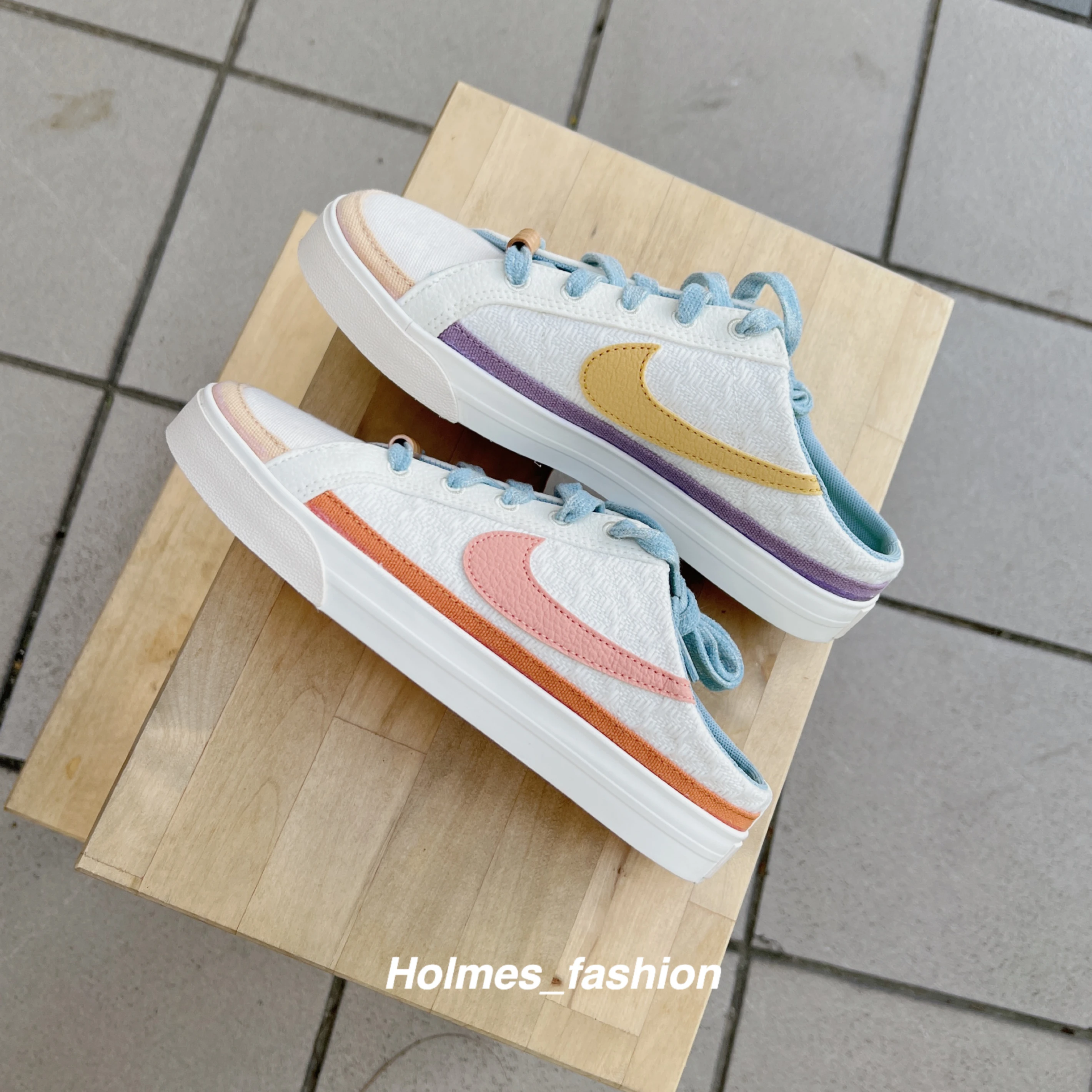 [Holmes]NIKE SUN CLUB MULE 懶人鞋  塗鴉風 DV1741-181 / 現貨