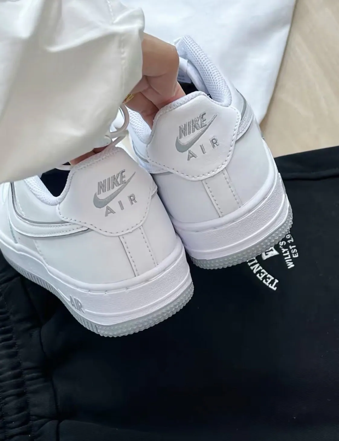 [Holmes]NIKE AIR FORCE 1 (GS) 白灰灰邊 DX5805-100