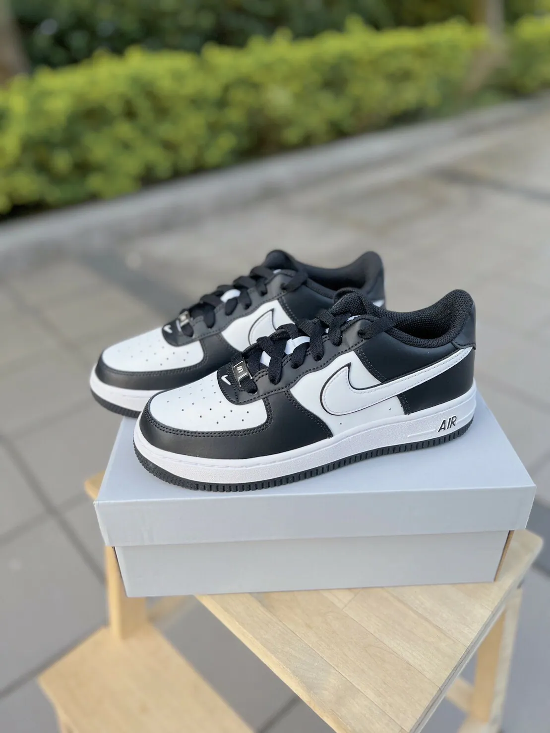 [Holmes]NIKE AIR FORCE 1  黑白熊貓 DV0788-001 DV1621-001