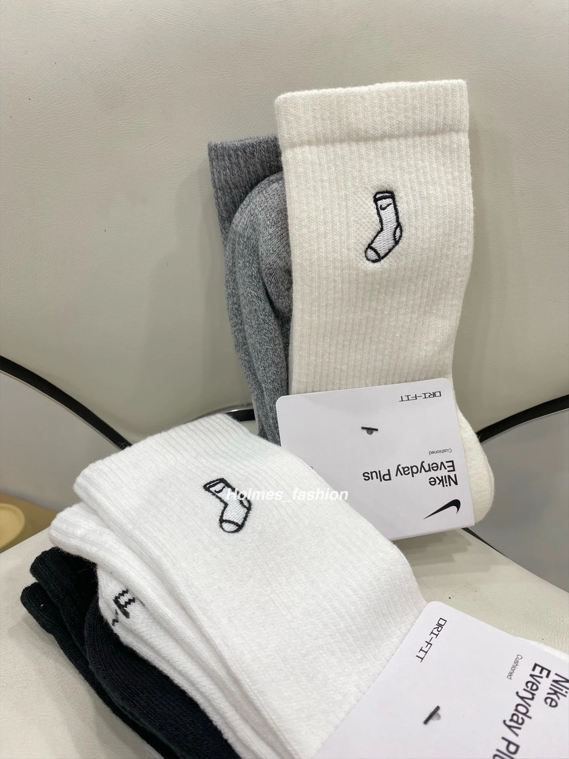 Nike Everyday plus Crew 襪子:socks:刺繡小勾 厚底長襪