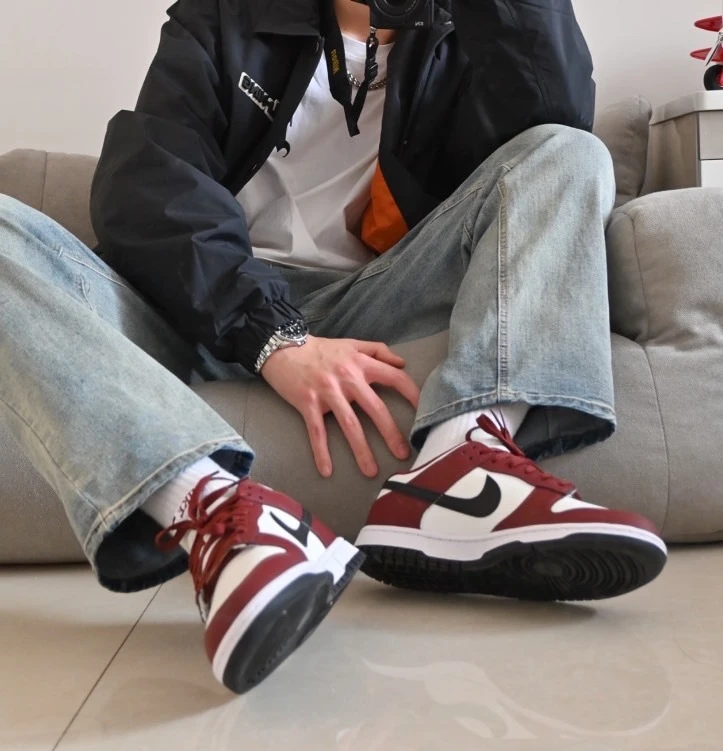 NIKE DUNK LOW "DARK TEAM RED" 酒紅白湮 FZ4616-600