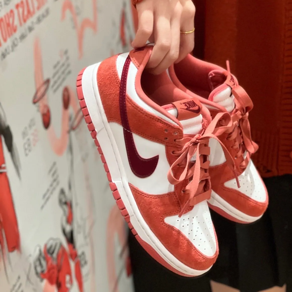[Holmes]NIKE DUNK LOW 情人節 莓果粉 FQ7056-100
