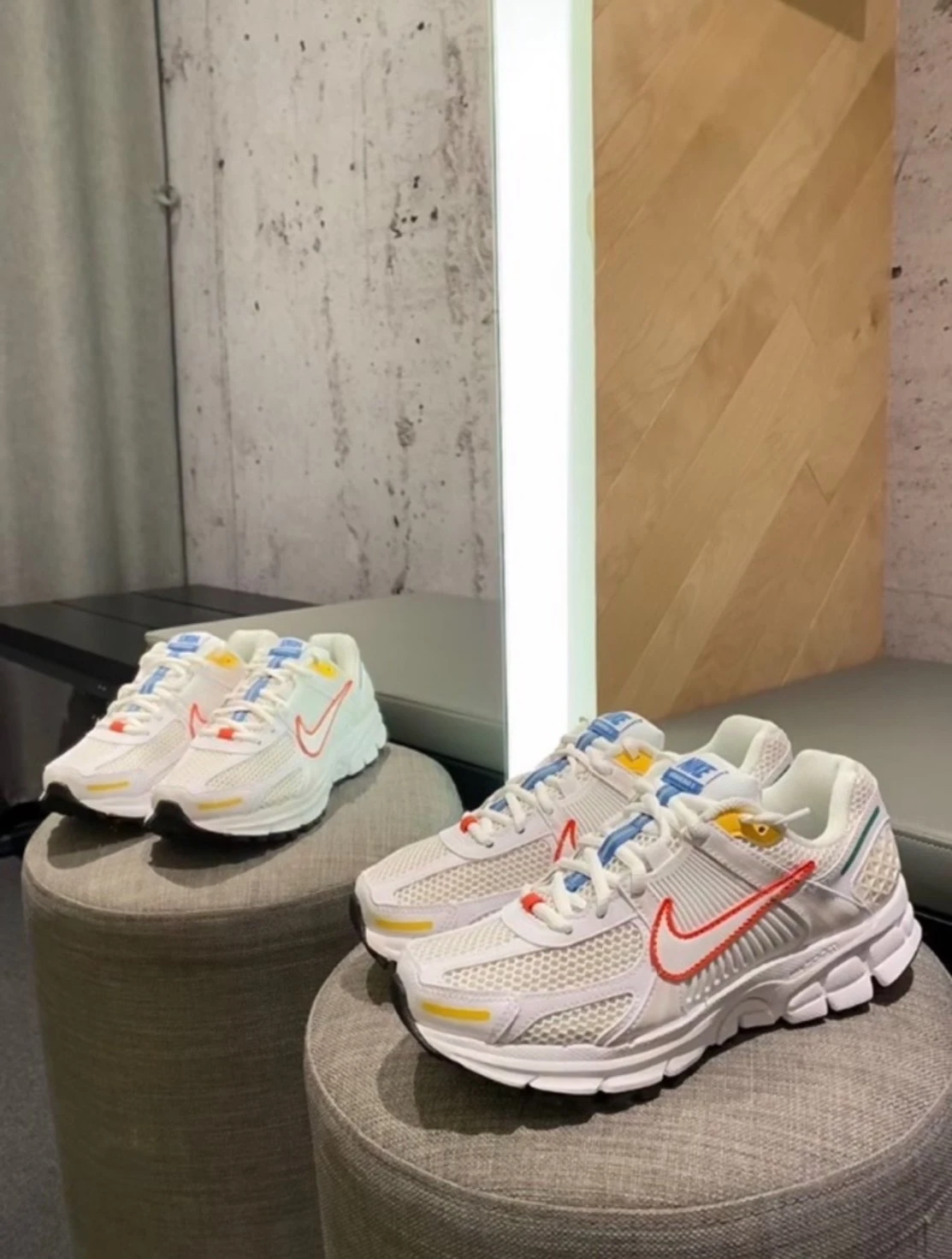 NIKE AIR ZOOM VOMERO 5 叉奇配色 預購