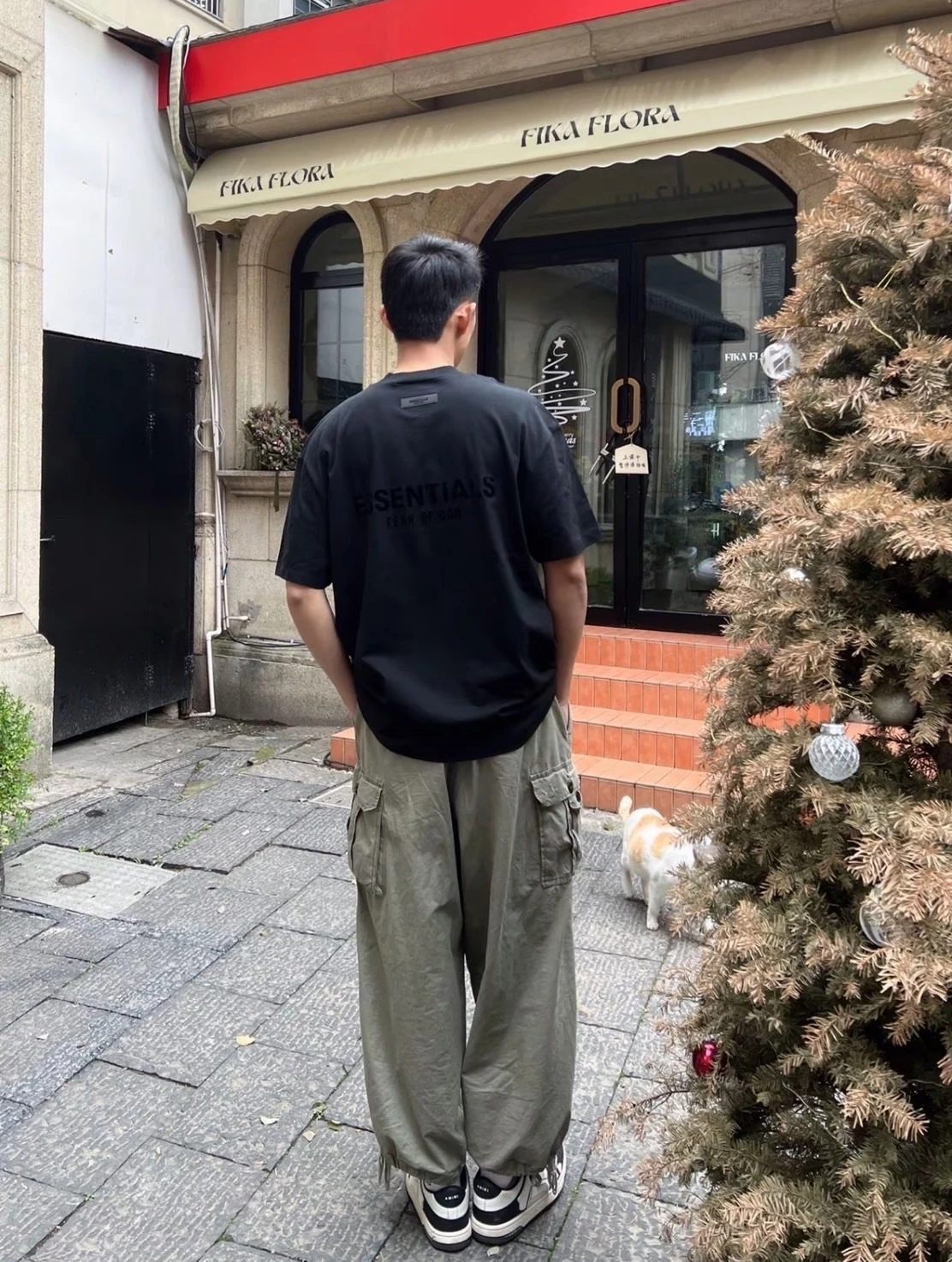 HOLMES |FEAR OF GOD ESSENTIALS SS22 Tee 短袖 Light Oatmeal /Stretch Limo
