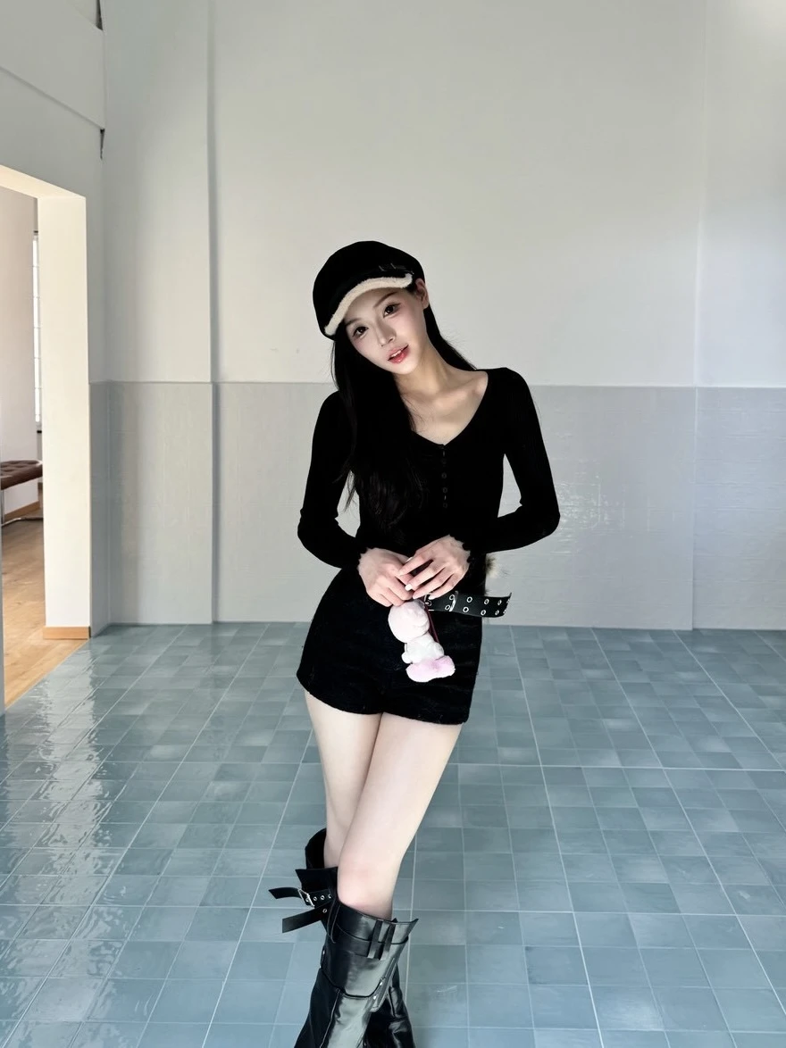 小香毛呢短褲_黑色