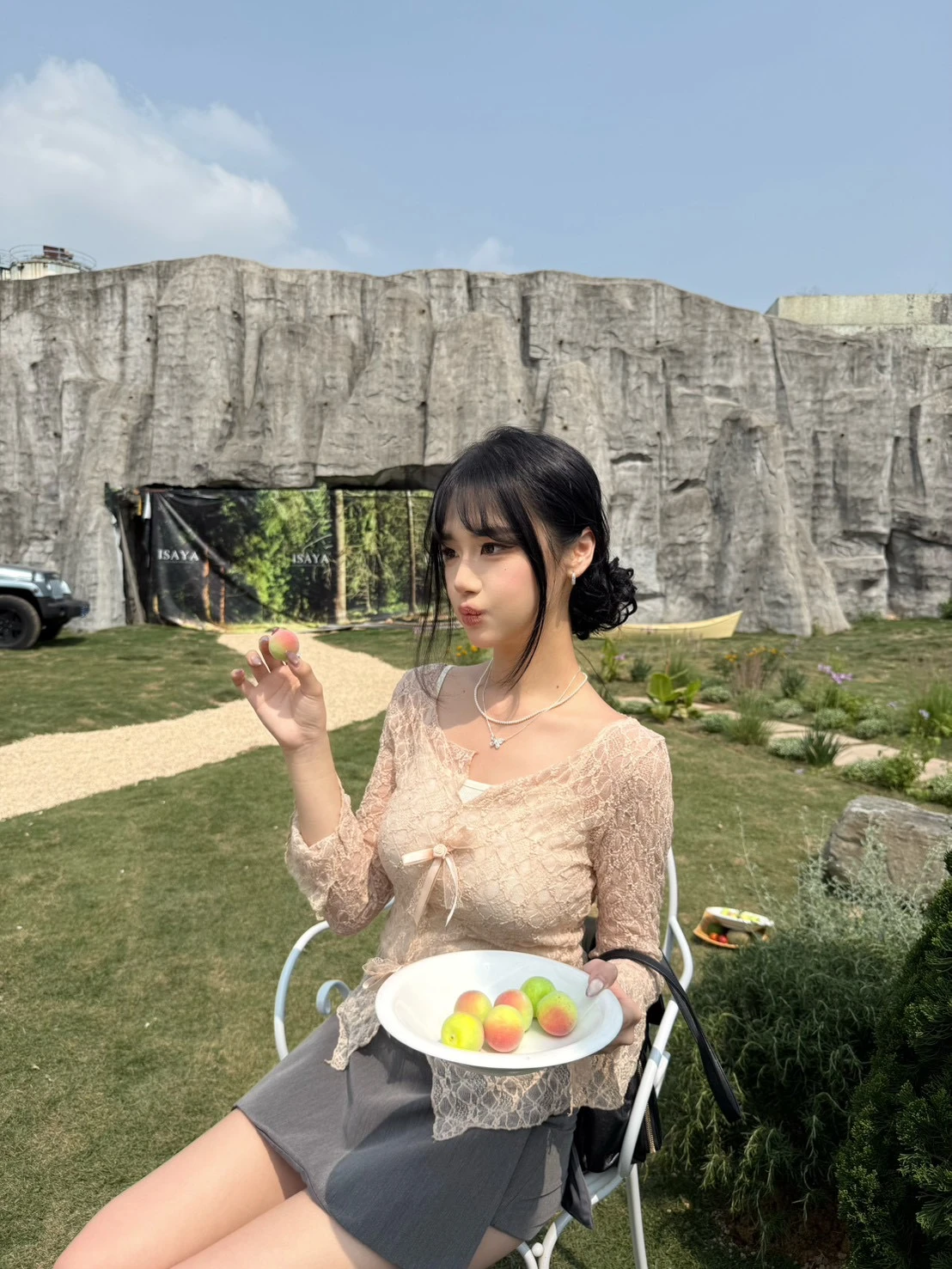 (Krystal團購)溫柔蕾絲上衣套裝 含小背心_粉膚色