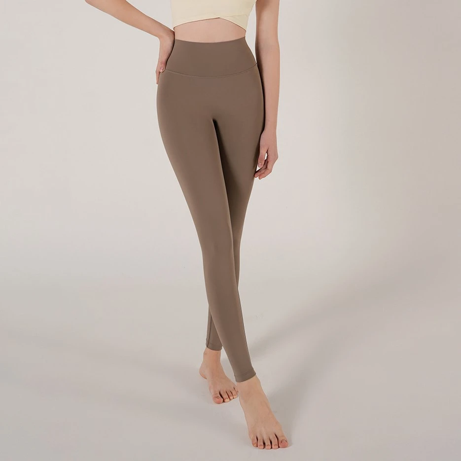 Conchwear Air Light 3D 瑜珈九分褲 摩卡色