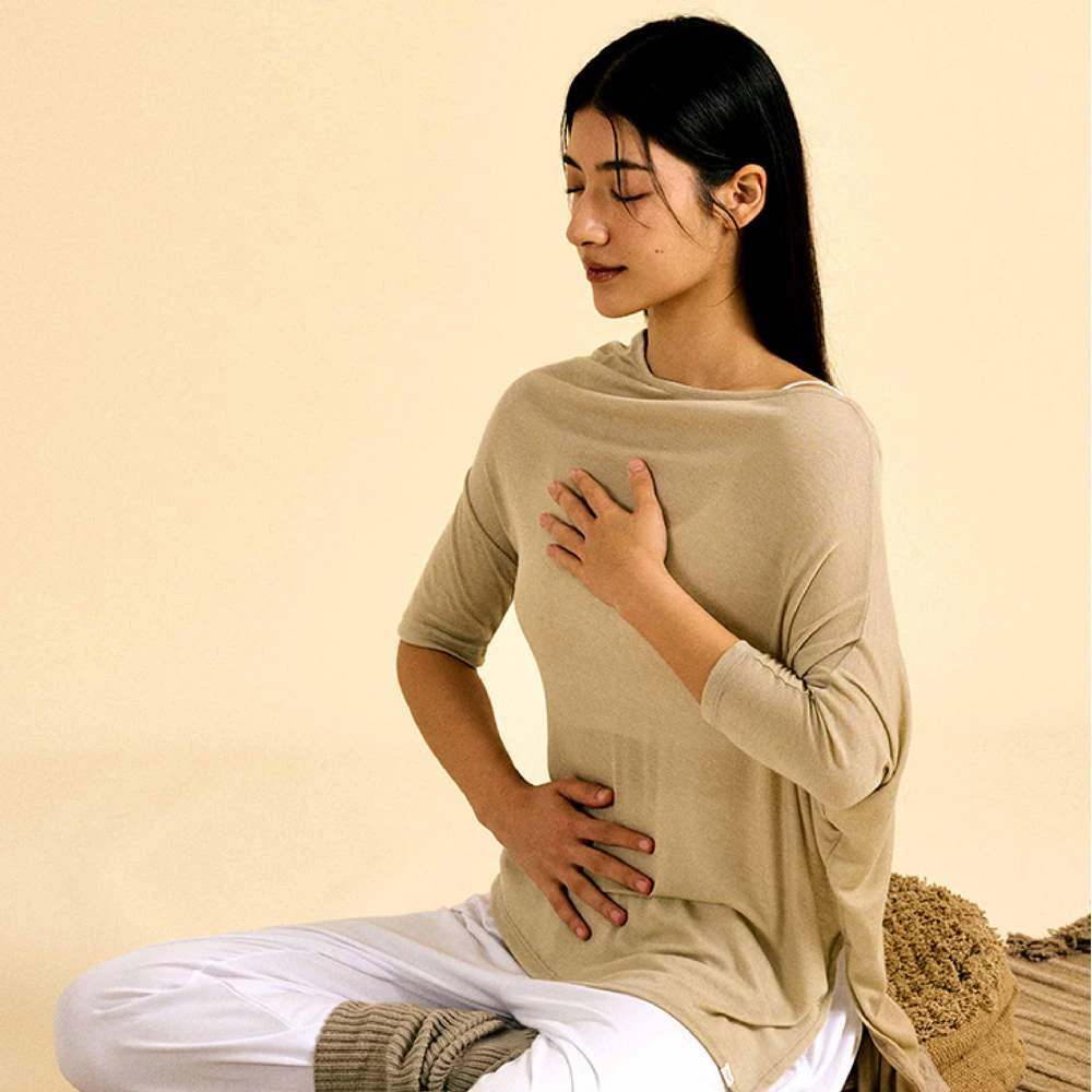 Dhyani 無礙兩穿罩衫 奶茶色