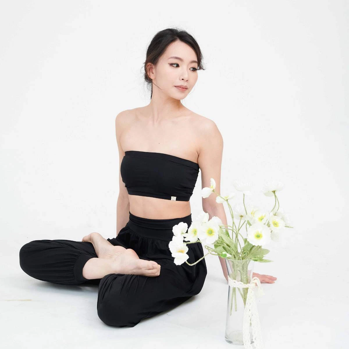 Happy yogi studio 瑜珈抹胸款內衣 黑色