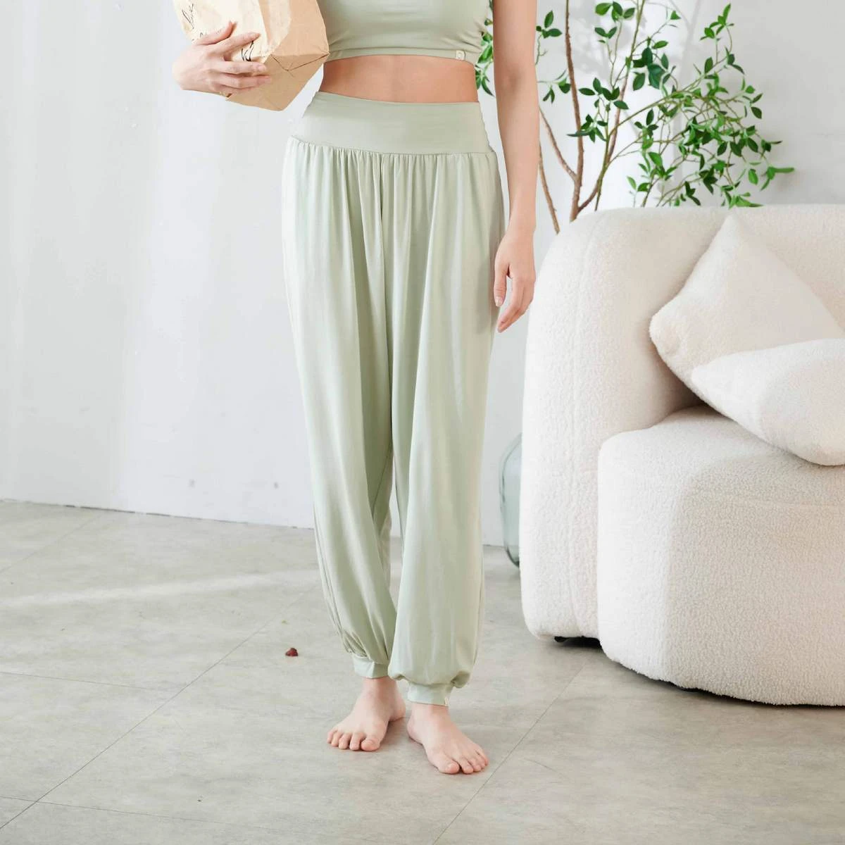 Happy yogi studio 高腰瑜珈束腳寬褲 鼠尾草綠