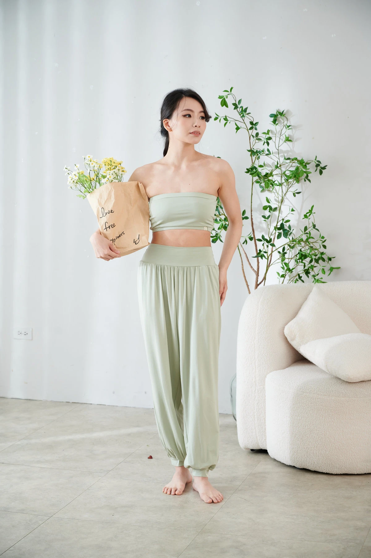 Happy yogi studio 高腰瑜珈束腳寬褲 鼠尾草綠