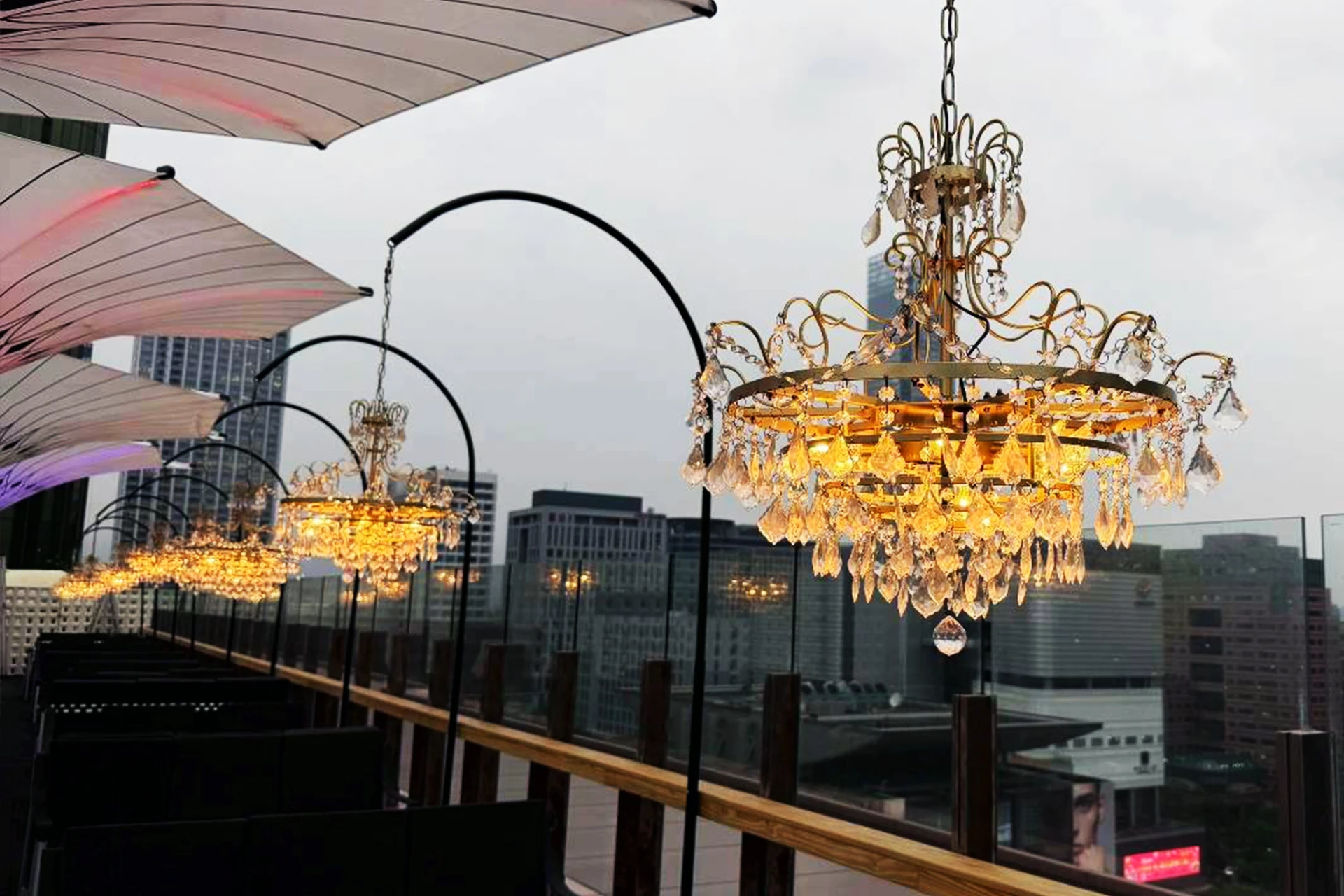 D區｜Chandelier Sofa｜6 Seats 水晶吊燈小包廂