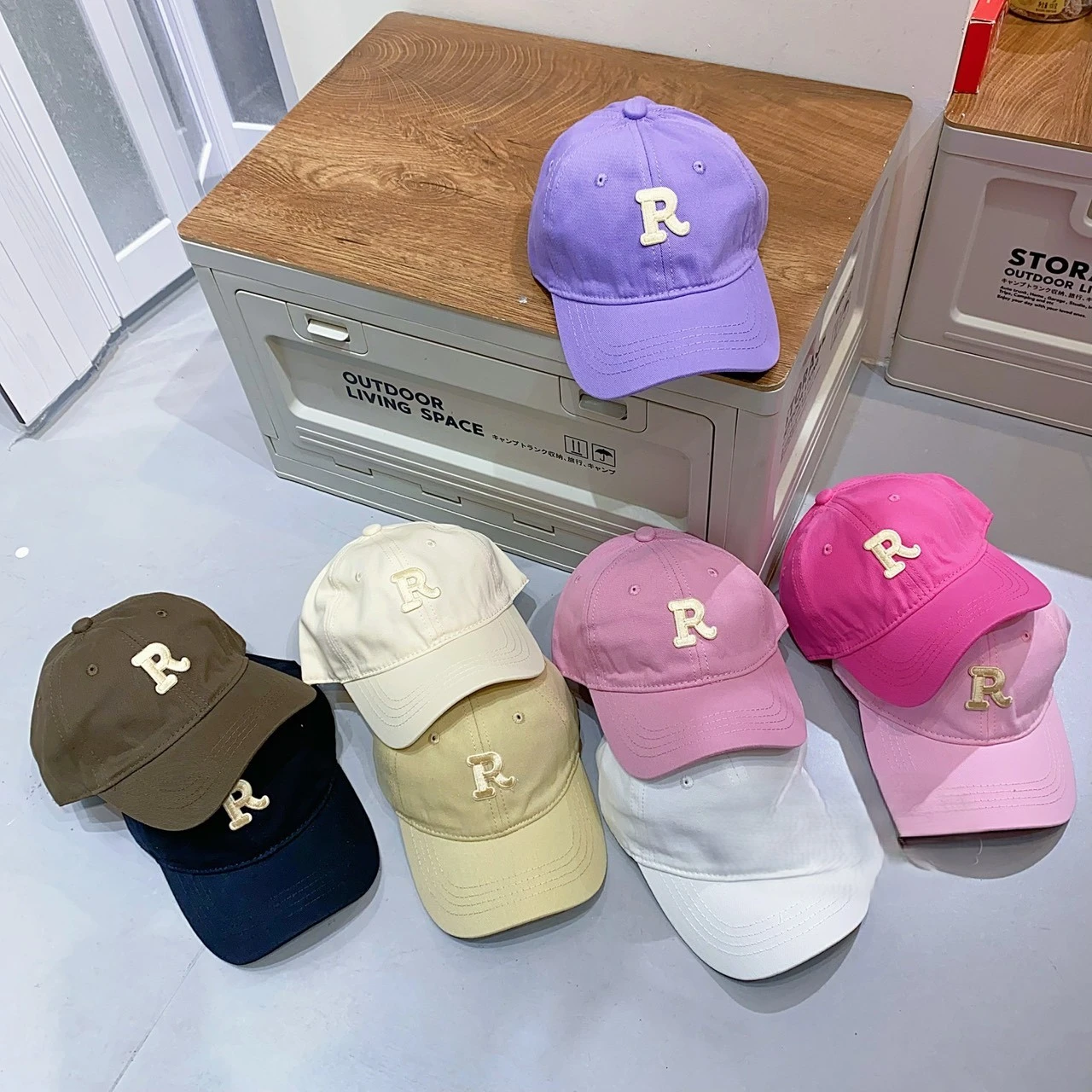 簡約R鴨舌帽