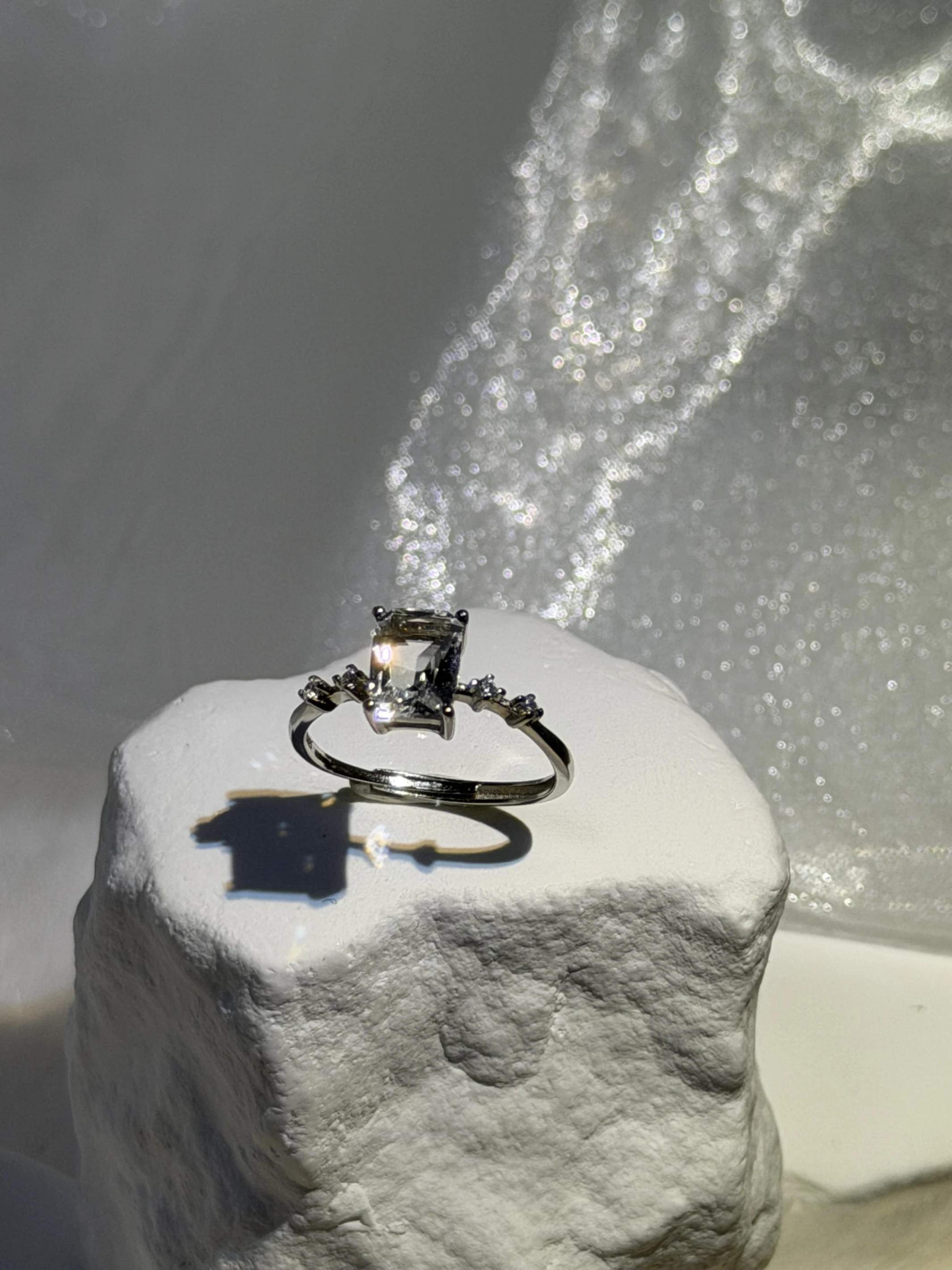純粹的光之守護・白水晶淨體戒指（水晶之王）