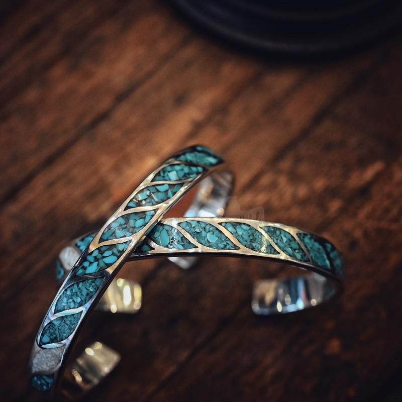 【HawK Vintage】Mt.Hill 手雕 內唐草 松石 平打 手鐲 Chip Inlay 15BL06