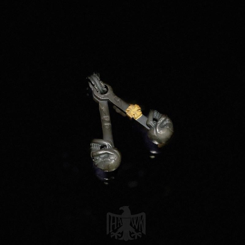 【Hawk Vintage】 《Stop Light Co 高山隆》手敲 活塞 雙頭 碳黑 十字點金 項鍊 吊墜