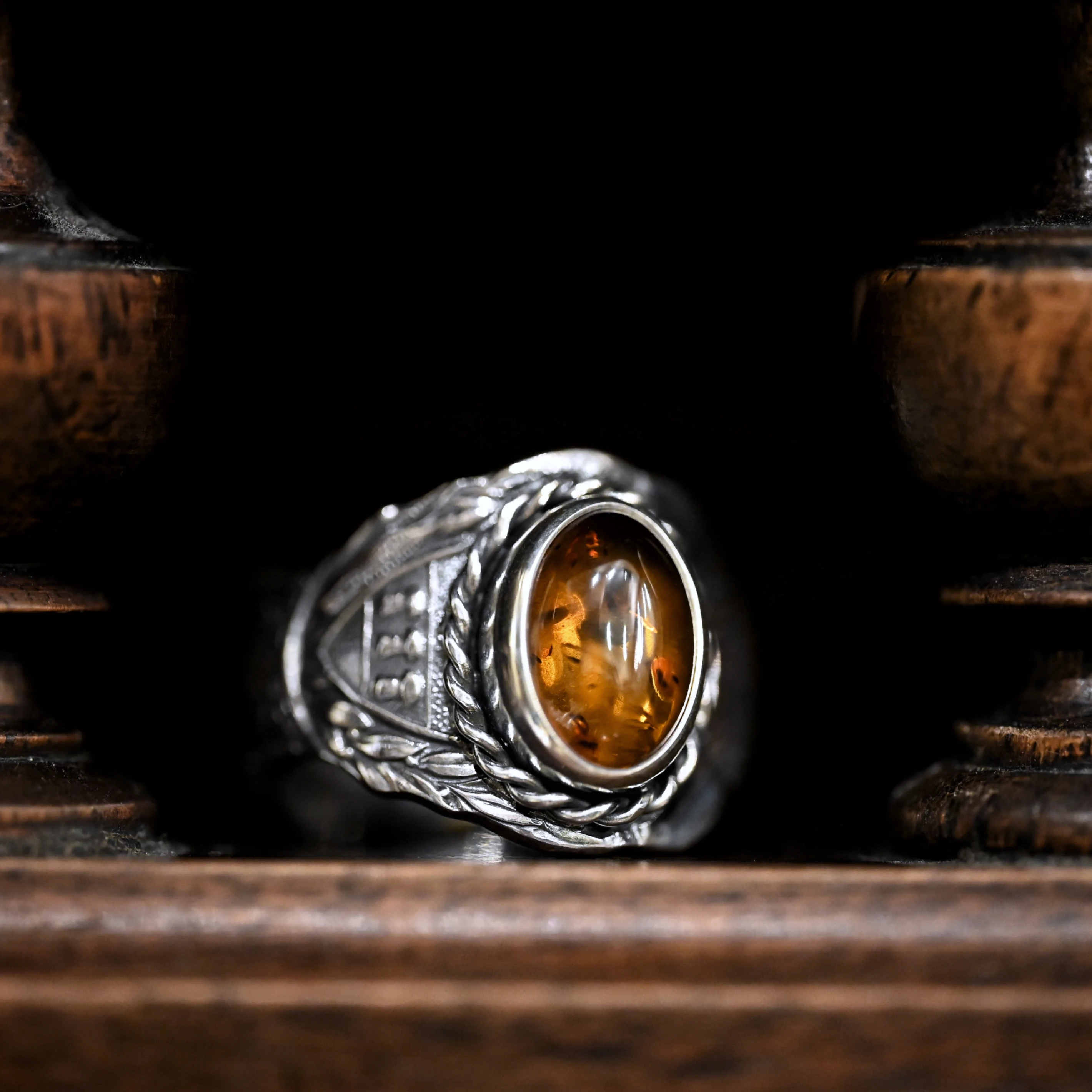 【HawK Vintage】｜Blind Man Togs｜ BMT 古董重製 銀繩 琥珀 Amber 銀餐具 戒 戒指