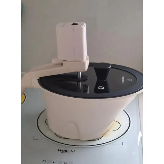 韓國品牌 ROICHEN 韓國製造 iZiGGLE 自動翻炒鍋