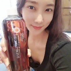 SHINE BLACE 清新潔淨漱口水與第 32 屆世界大學小姐（World Miss University）官方合作
