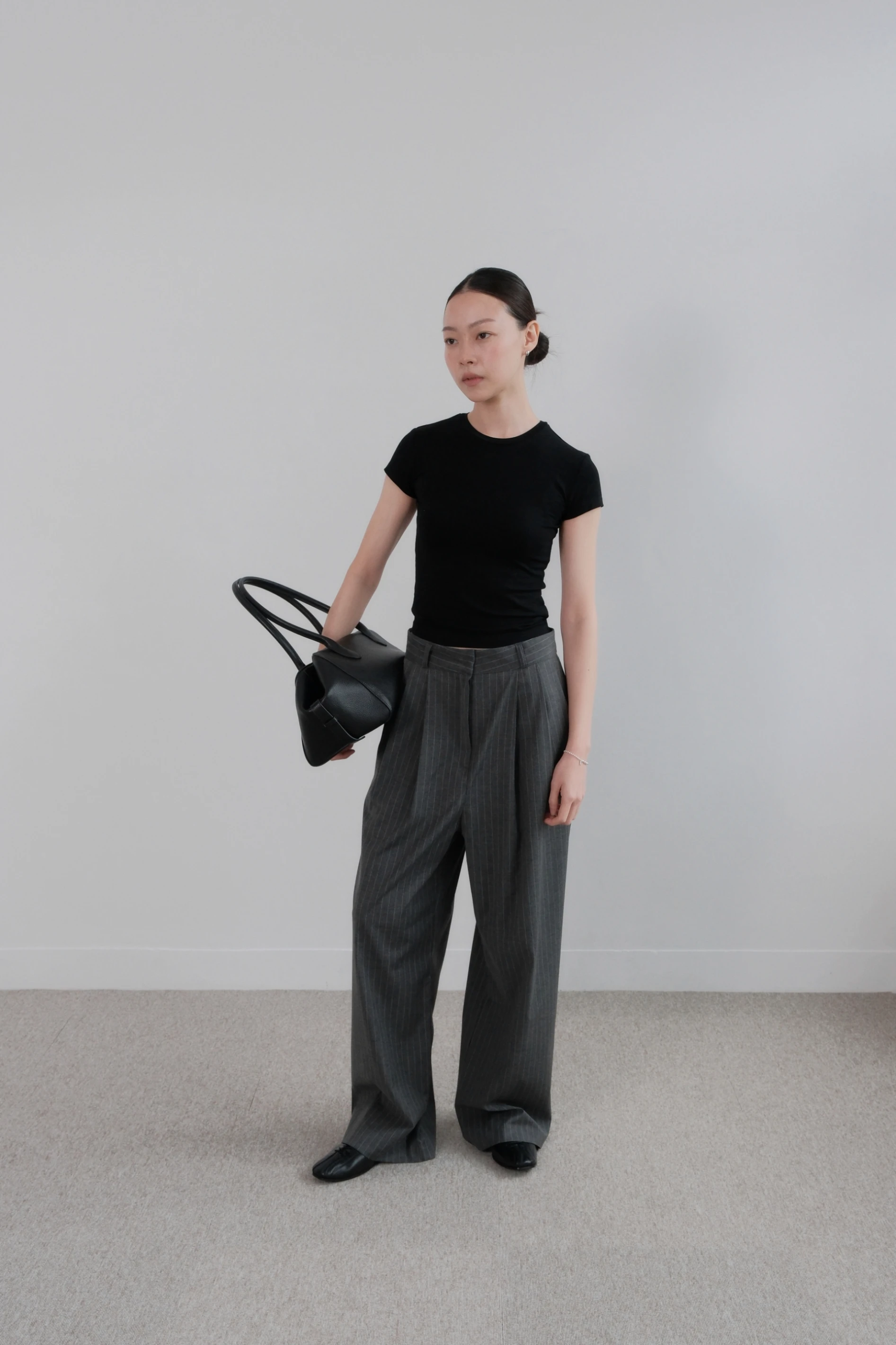 Slim Fit Soft Tee | 順身柔彈修飾短Tee(Black)