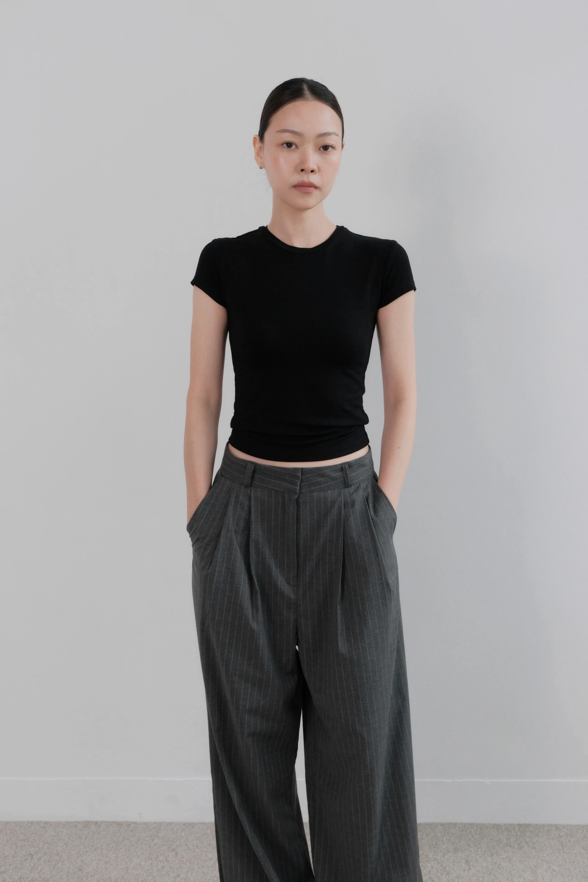 Slim Fit Soft Tee | 順身柔彈修飾短Tee(Black)