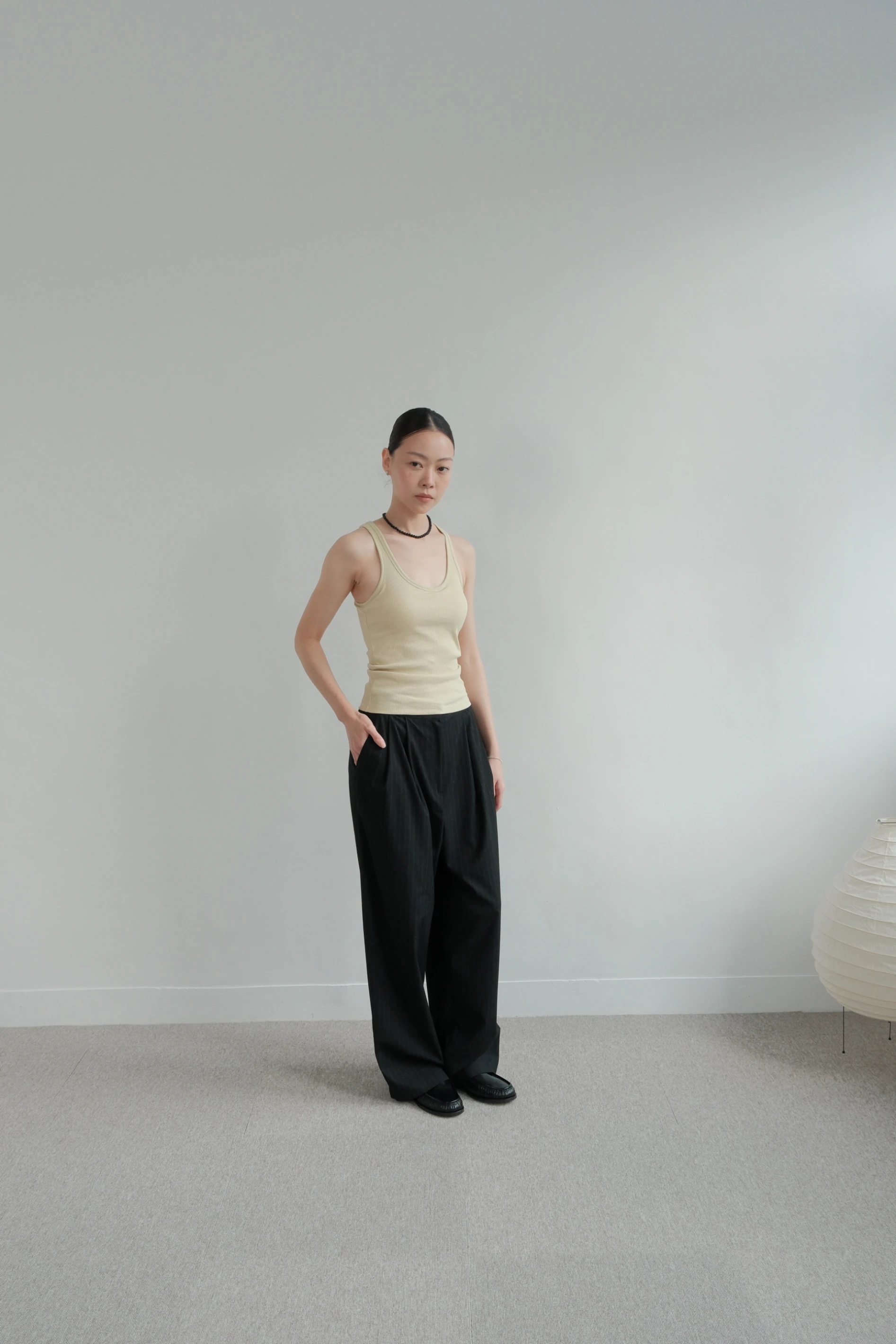 Minimalist Stripe Dress Pants | 直紋薄料寬西褲(灰/黑)