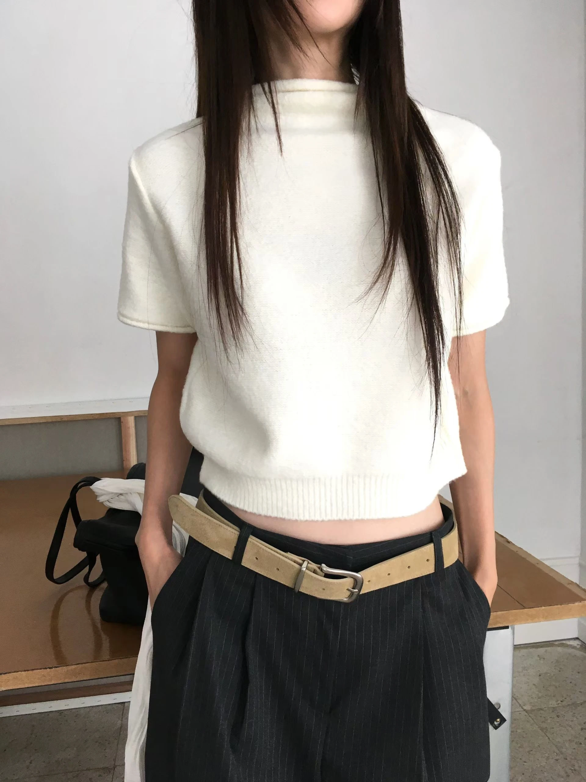 Cozy High-Neck Knit Top ｜雲朵立領厚針織短袖