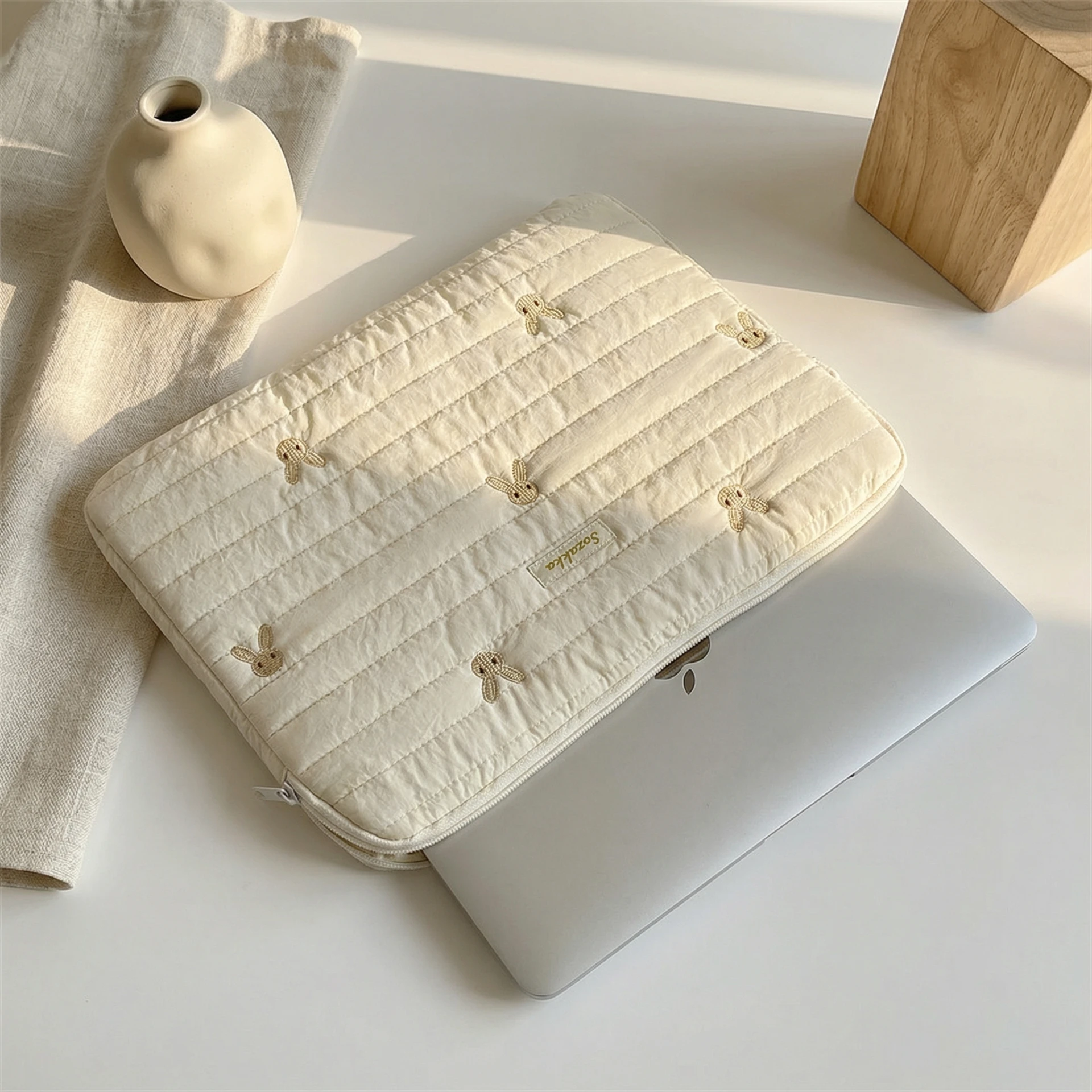 嬰兒棉刺繡14吋電腦包