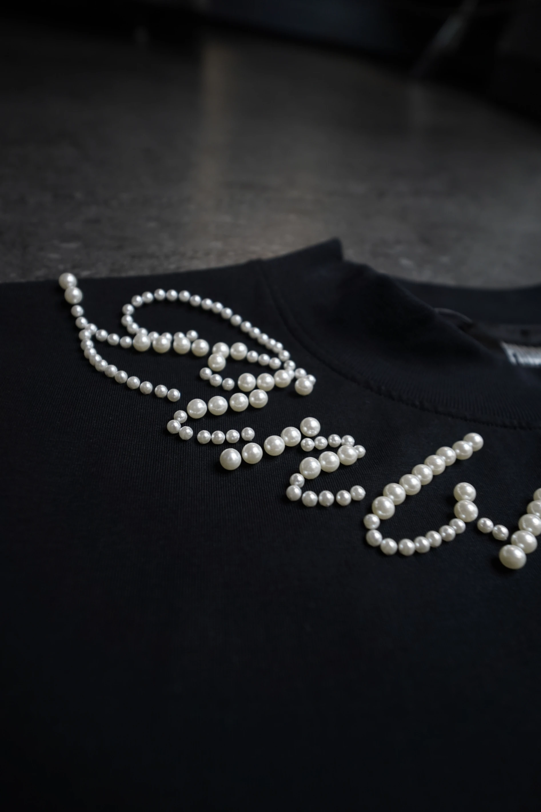Pearl-Studded Collar Tee