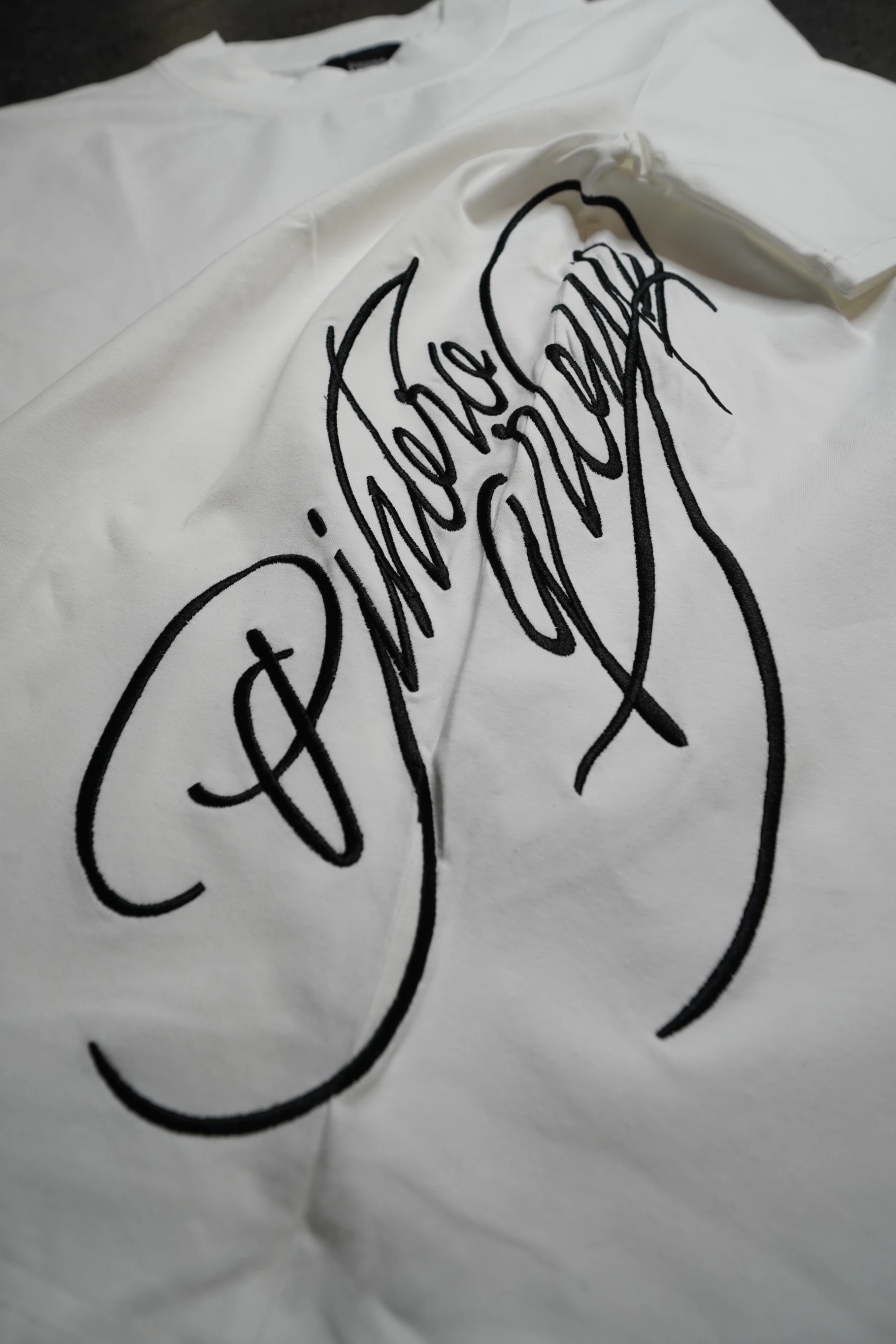 PINBRO Side Embroidered TEE