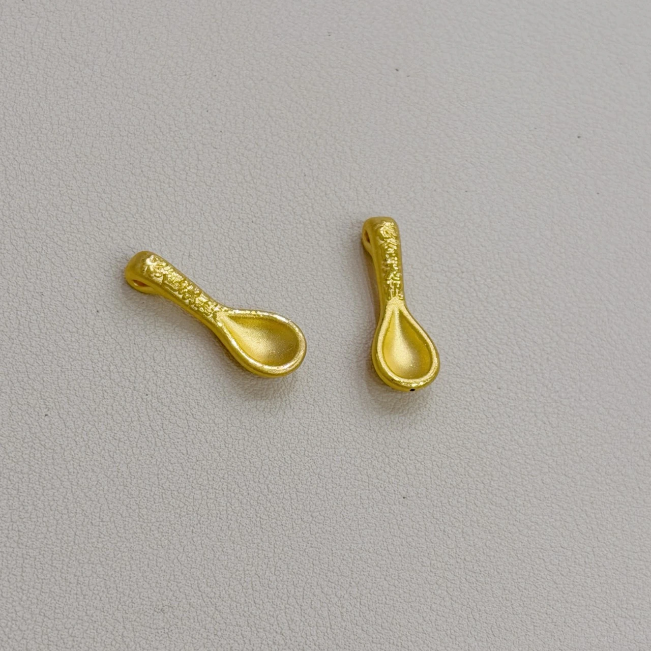 衣食無憂金湯匙