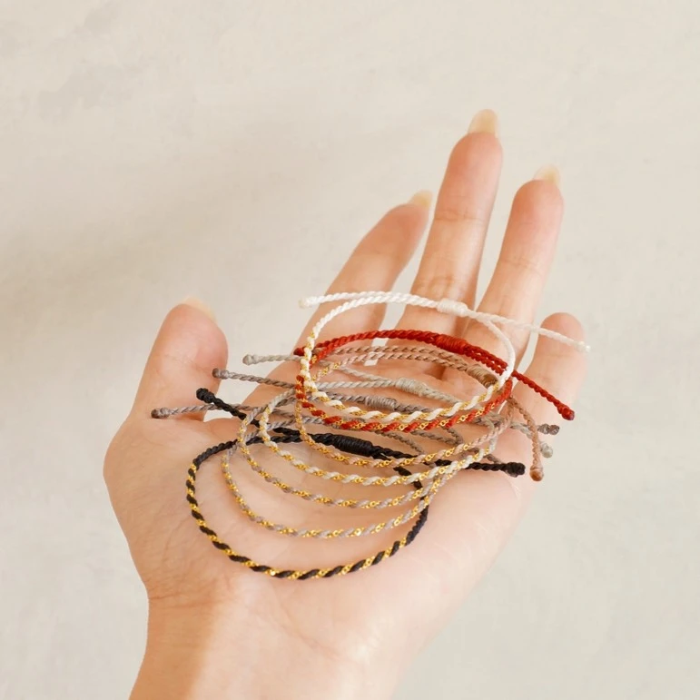 金絲纏繞手繩