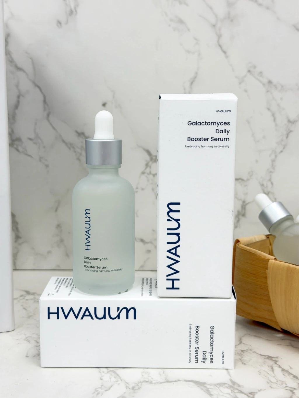 韓國爆紅保養黑科技來了 HWAUUM 81%積雪草神仙酵母安瓶 50ml