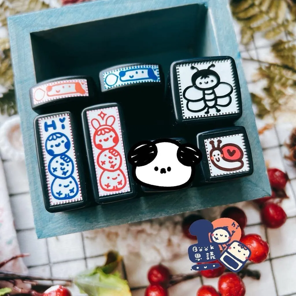 Book思議。原子章｜背景素材章｜小狗對話｜大蝴蝶｜蝸牛｜糰糰家族-Hi｜糰糰家族-星