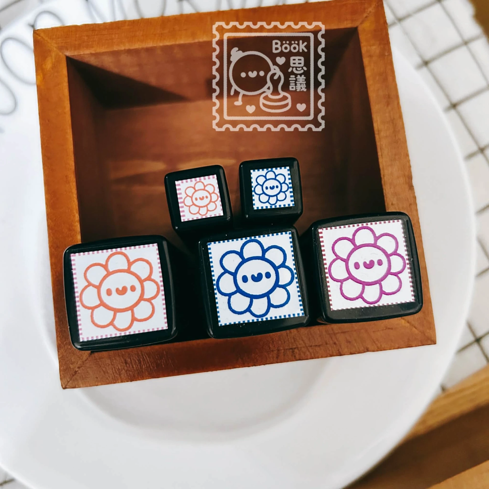 Book思議。原子章｜雛菊｜素材章