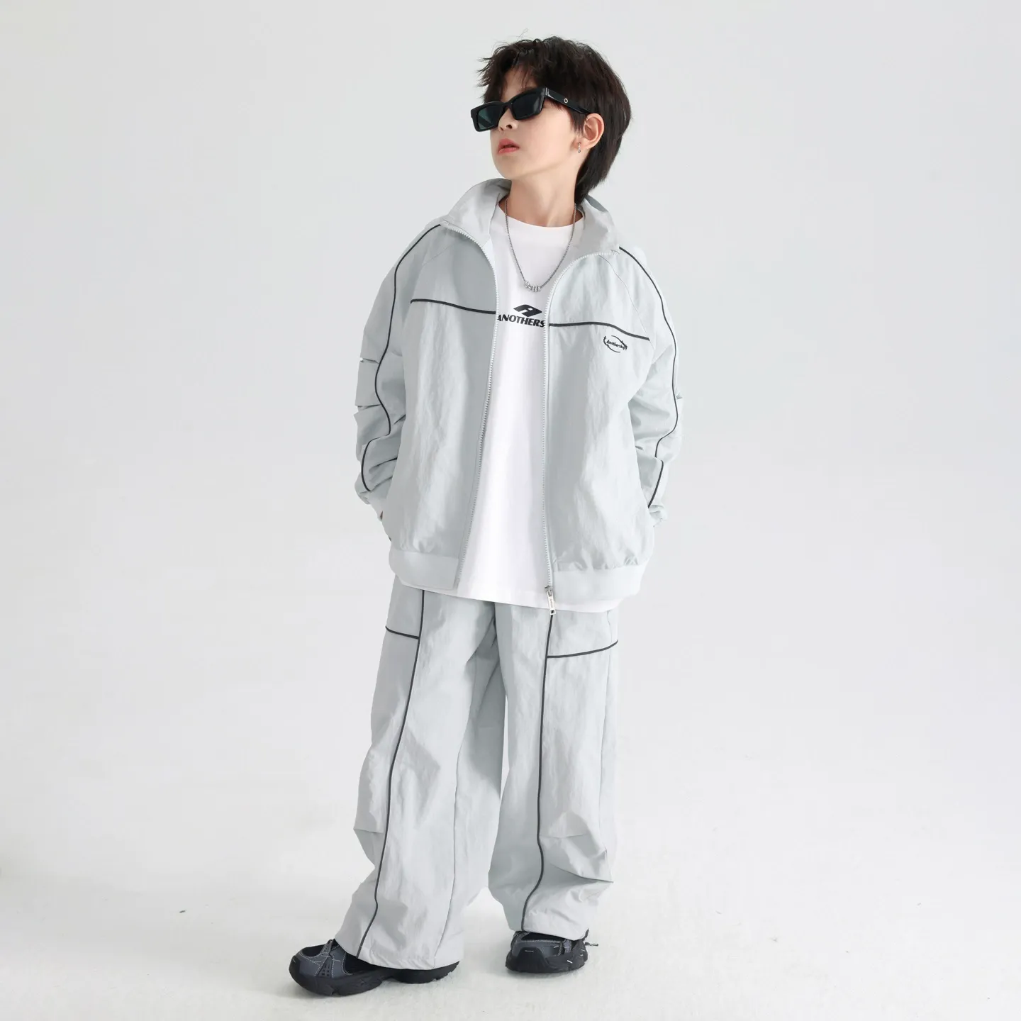 【機能美學】男大童撞色運動套裝｜青少年防風兩件套，兒童戶外運動服，中大童校園休閒套裝 (120-180cm)