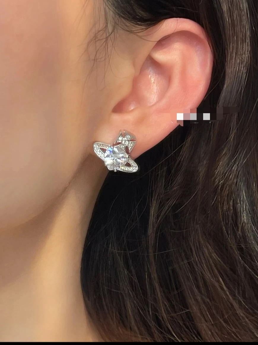Vivienne Westwood Ariella心型水晶耳針