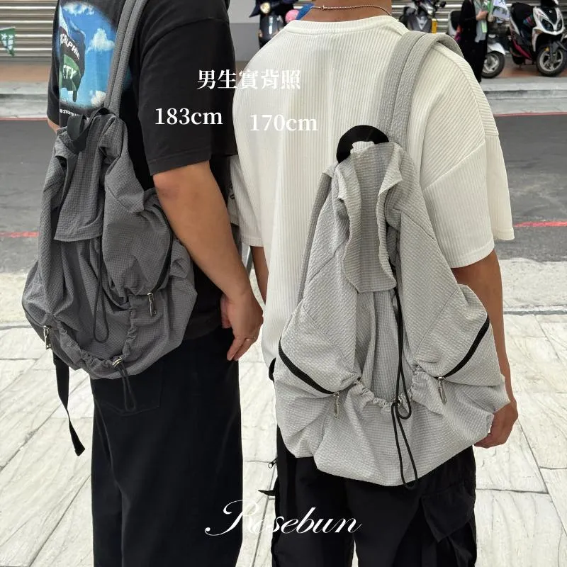 輕量尼龍後背包