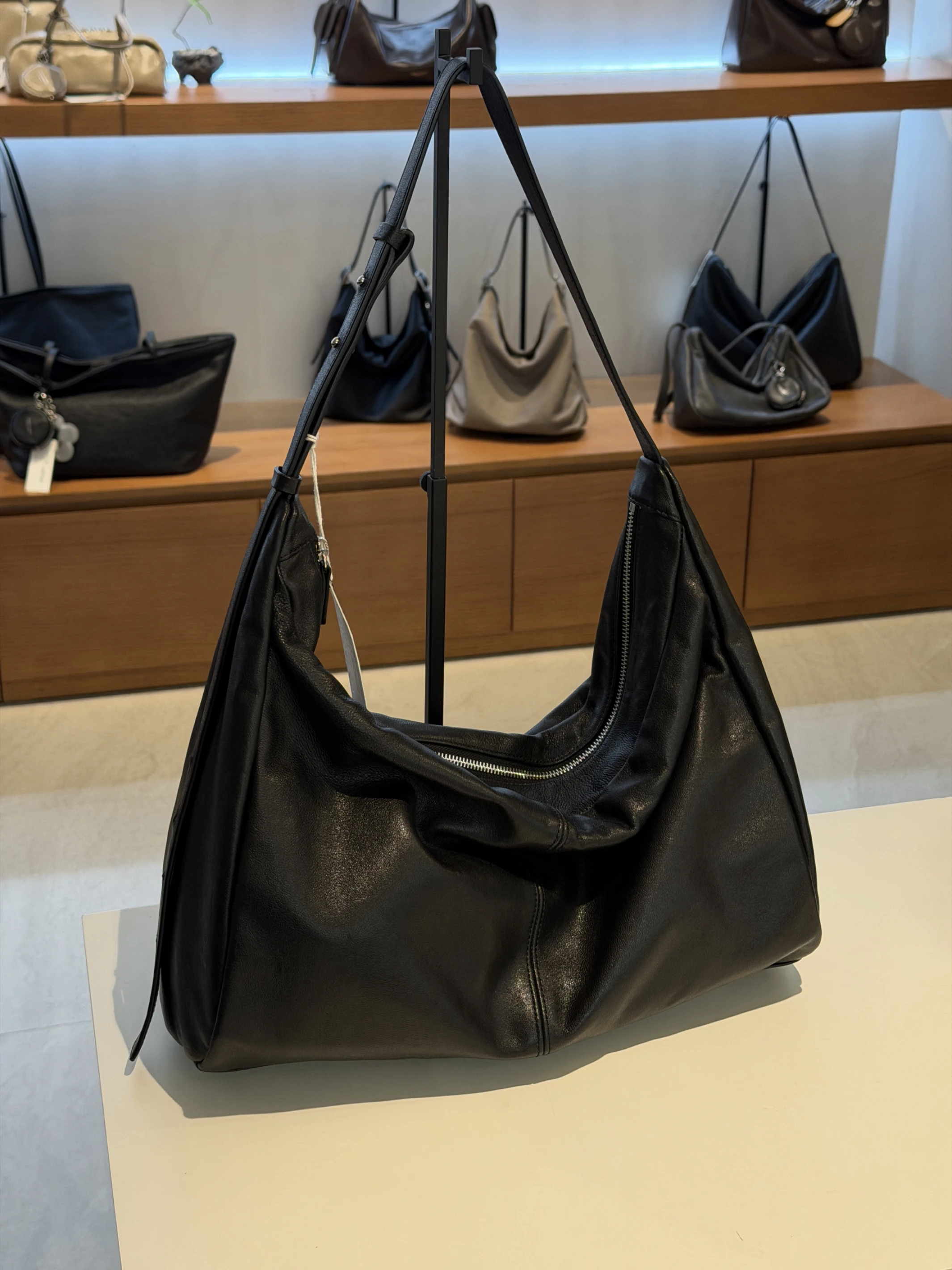 🇰🇷Bucks&leather 26SS超大容量回車包 Carry Bag J01
