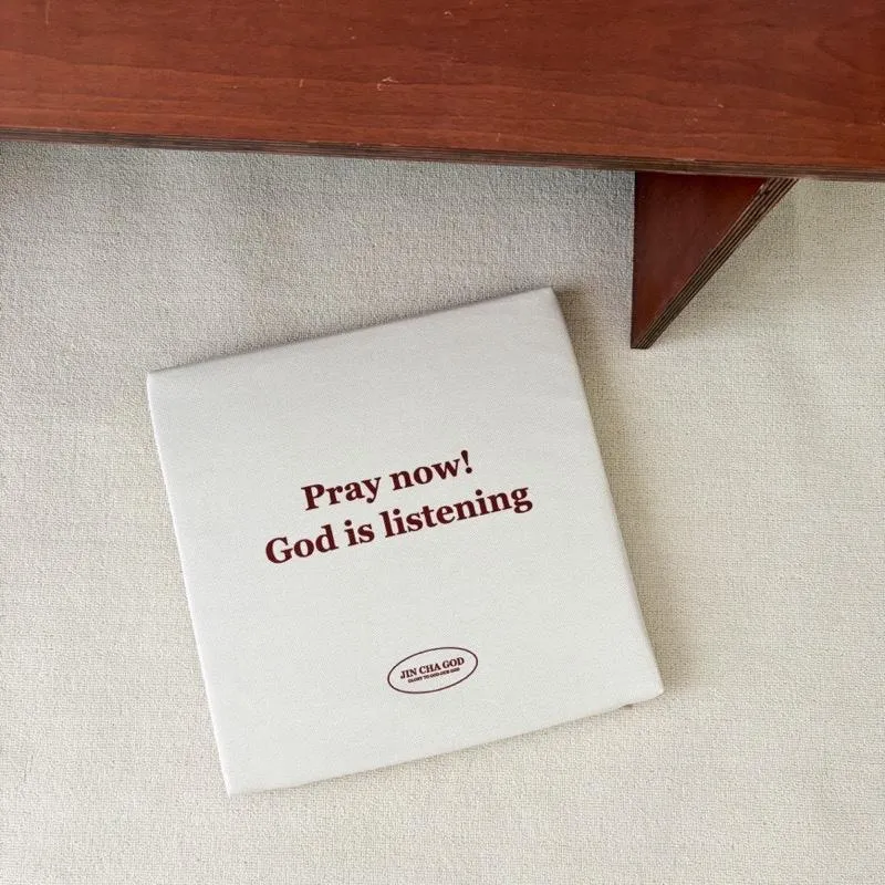 [禱告墊/椅墊/坐墊]Pray now ! God is listening