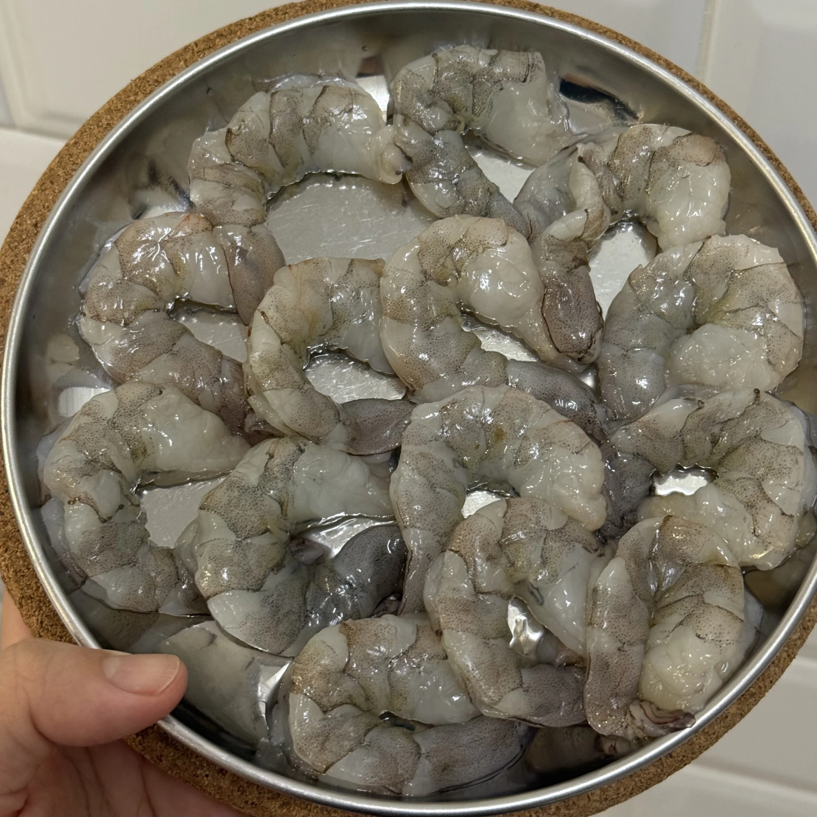 手剝白蝦仁